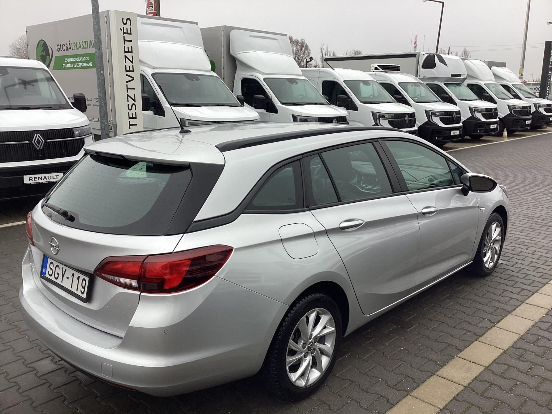 OPEL ASTRA Sports Tourer 1.2 T Mo.-i.1.tul! ÚJ MOTOR!/LED/ÜLÉS-KORMÁNYFŰTÉS/KAMERA+RADAR