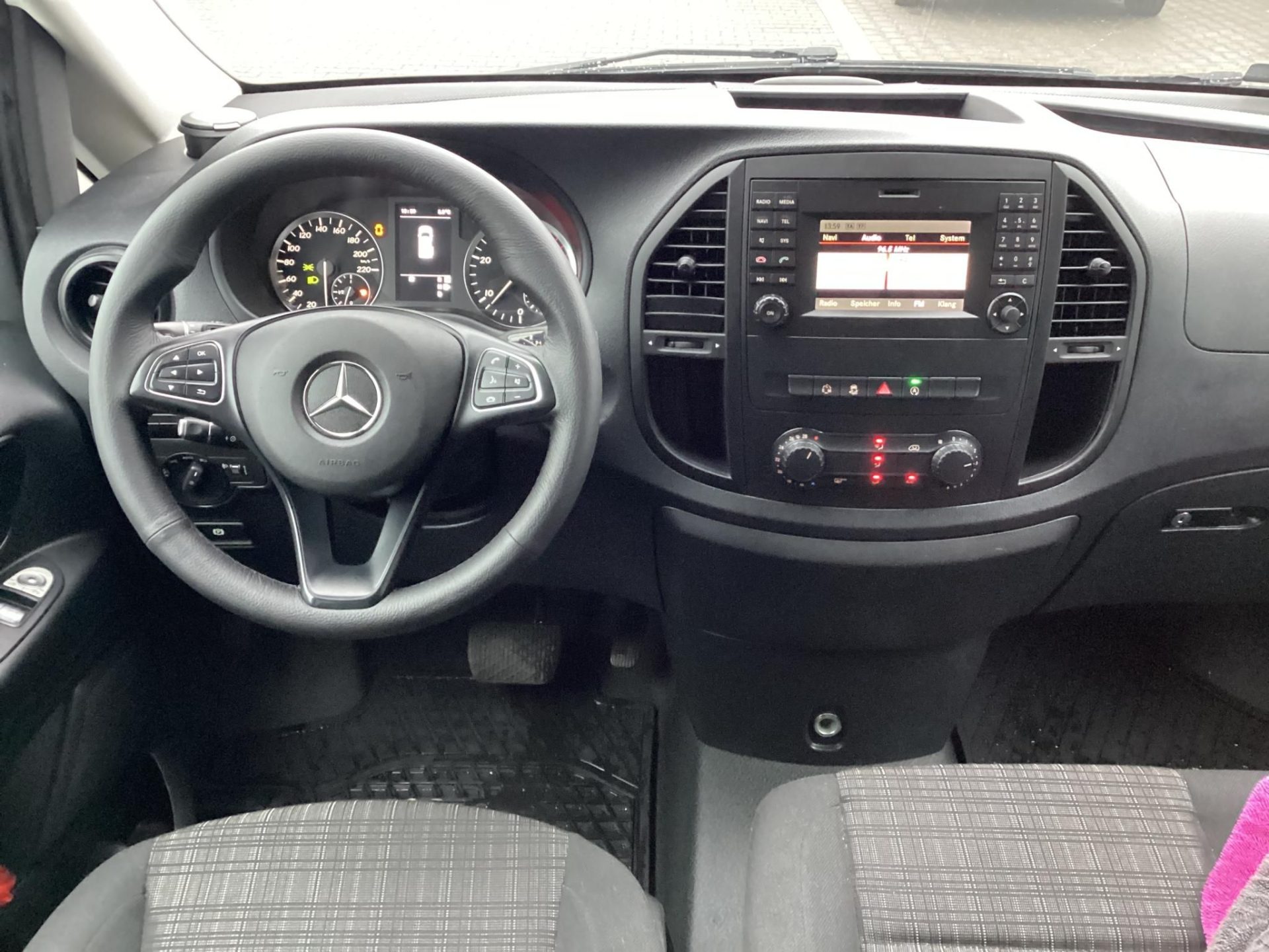 MERCEDES-BENZ VITO 116 BlueTec Tourer Select L (Automata) 136e km ! 9 személyes ! SZERVÍZKÖNYVES !