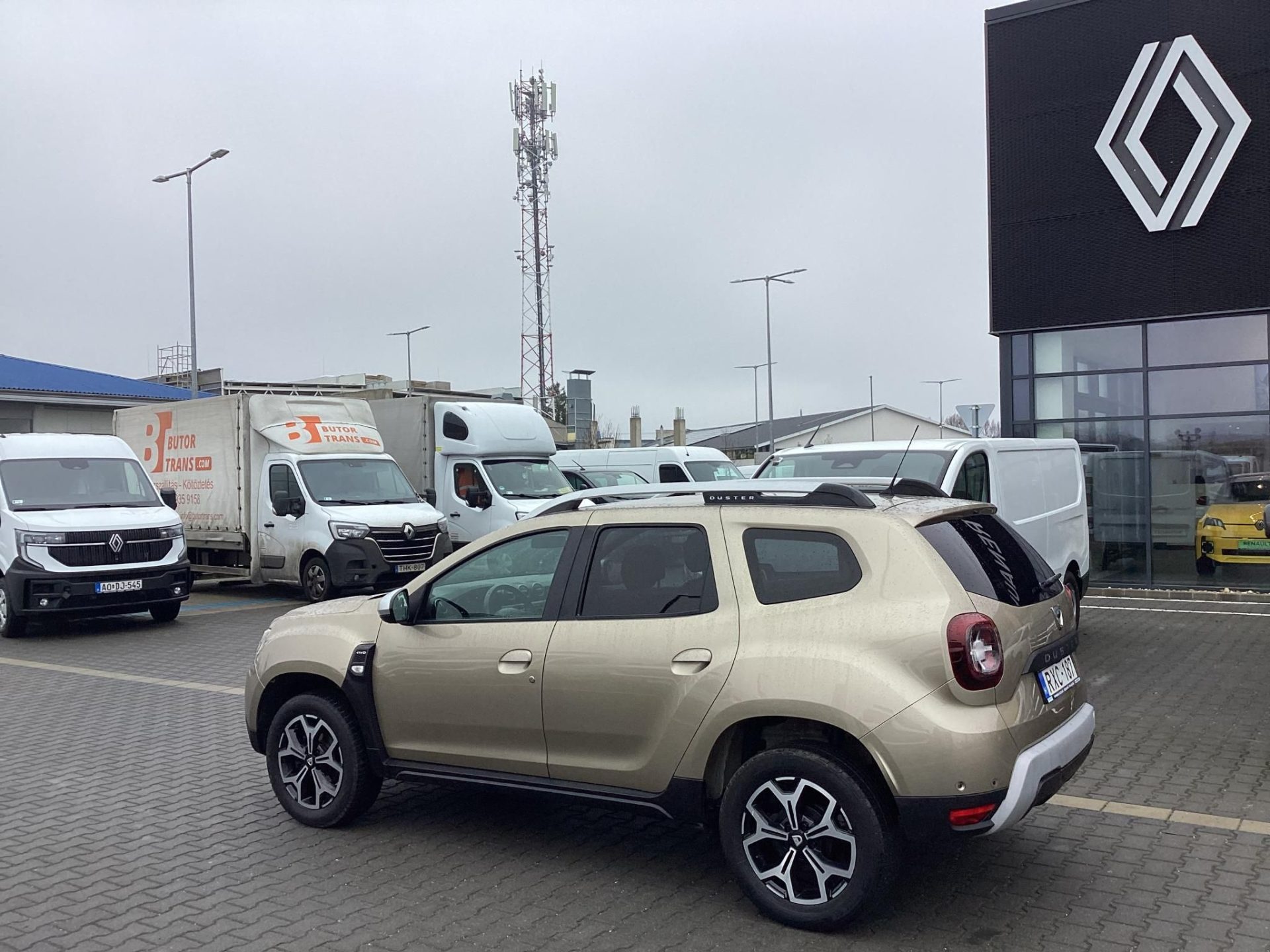 DACIA DUSTER 1.5 Blue dCi Prestige 4WD DFULL Mo.-i.1.tul. ! 72ekm !
