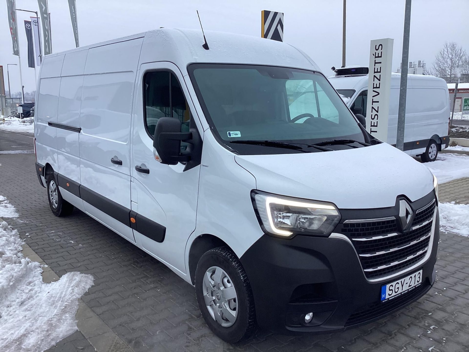 RENAULT MASTER 2.3 dCi 180 L3H2 3,5t Pack Comfort Mo.-i.1.tul.! 171e km !