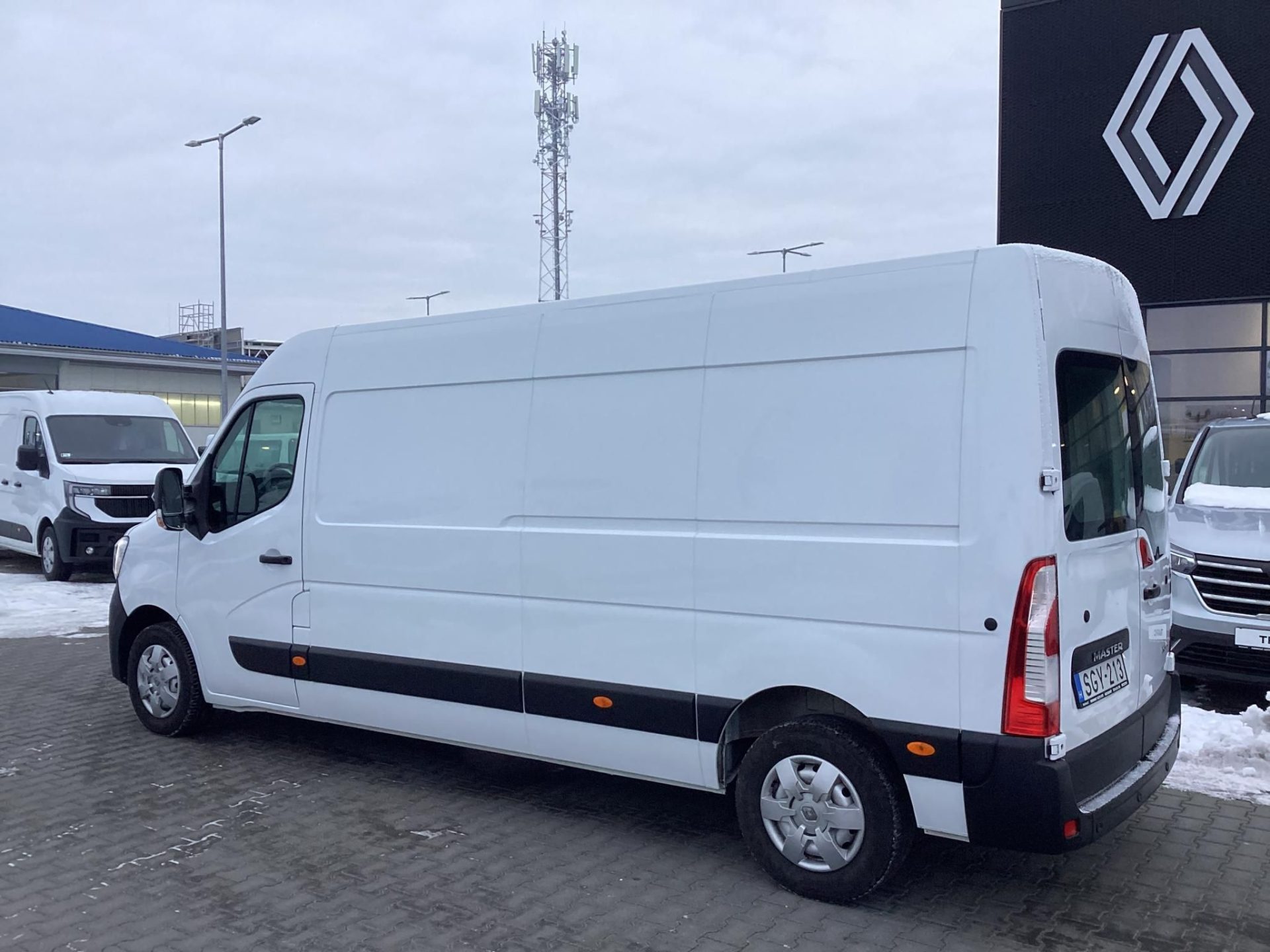 RENAULT MASTER 2.3 dCi 180 L3H2 3,5t Pack Comfort Mo.-i.1.tul.! 171e km !