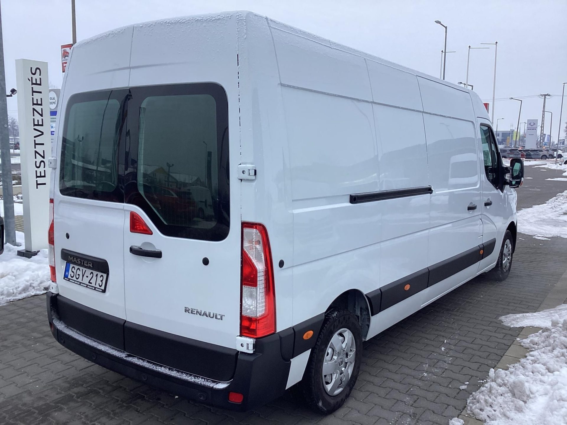 RENAULT MASTER 2.3 dCi 180 L3H2 3,5t Pack Comfort Mo.-i.1.tul.! 171e km !