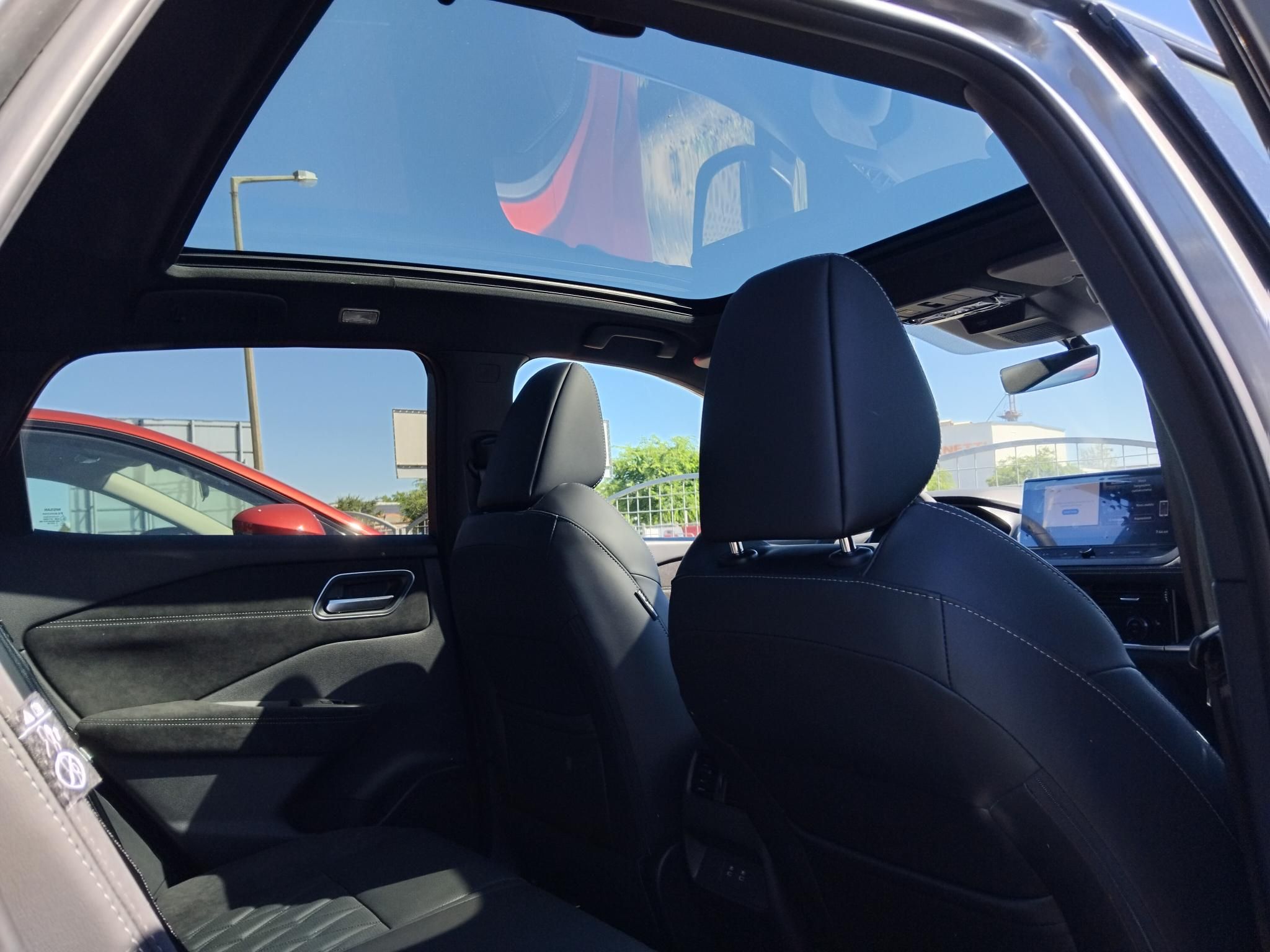 NISSAN QASHQAI 1.3 DIG-T Mild Tekna+ X-Tronic FULL EXTRA!!! MILLIÓS KEDVEZMÉNY!