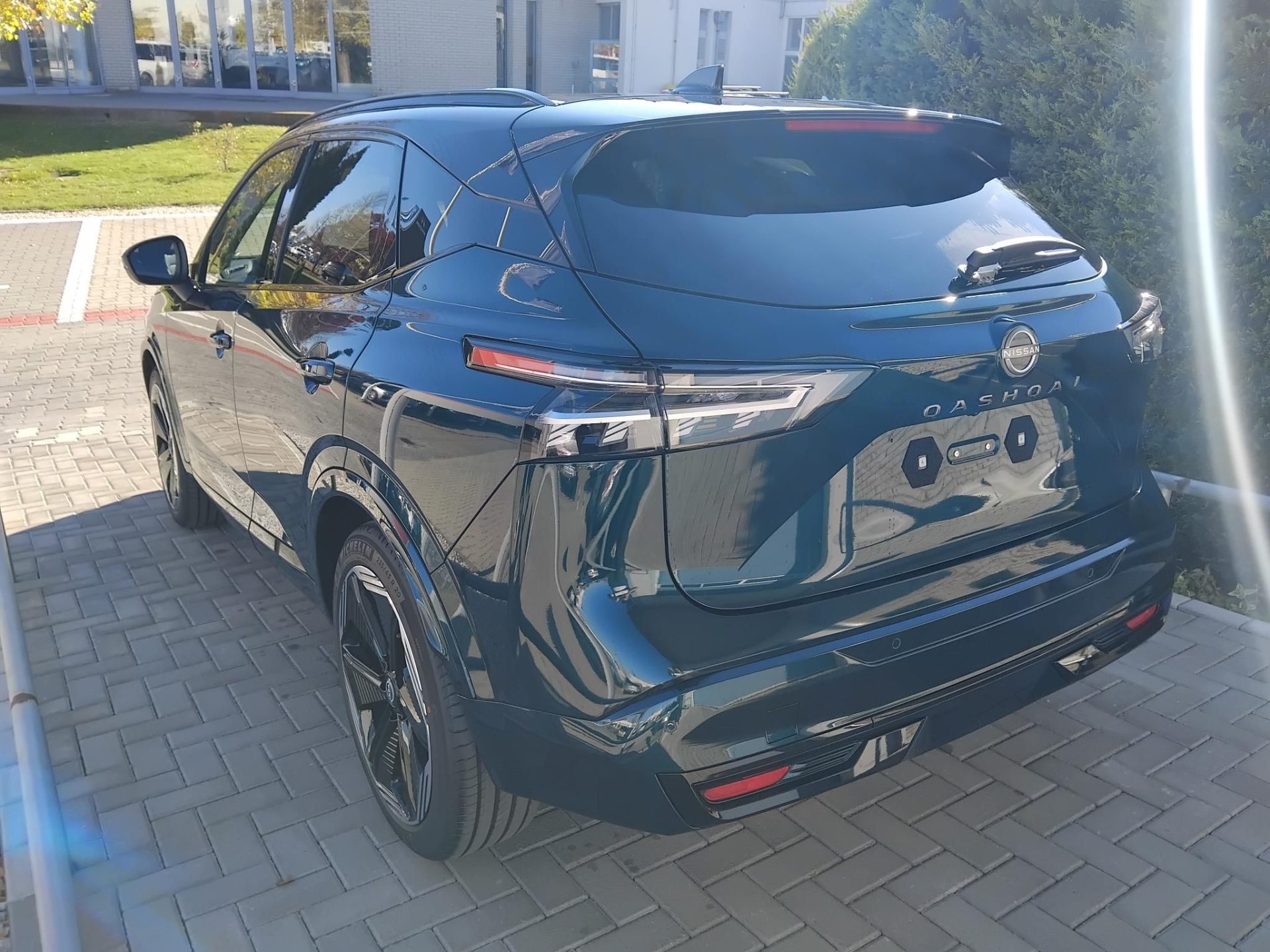 NISSAN QASHQAI 1.3 DIG-T Mild N-Design X-Tronic KÜLÖNLEGES FELSZERELTSÉG ÉS MÉLYÓCEÁN FÉNYEZÉS KÉSZLETRŐL !!!