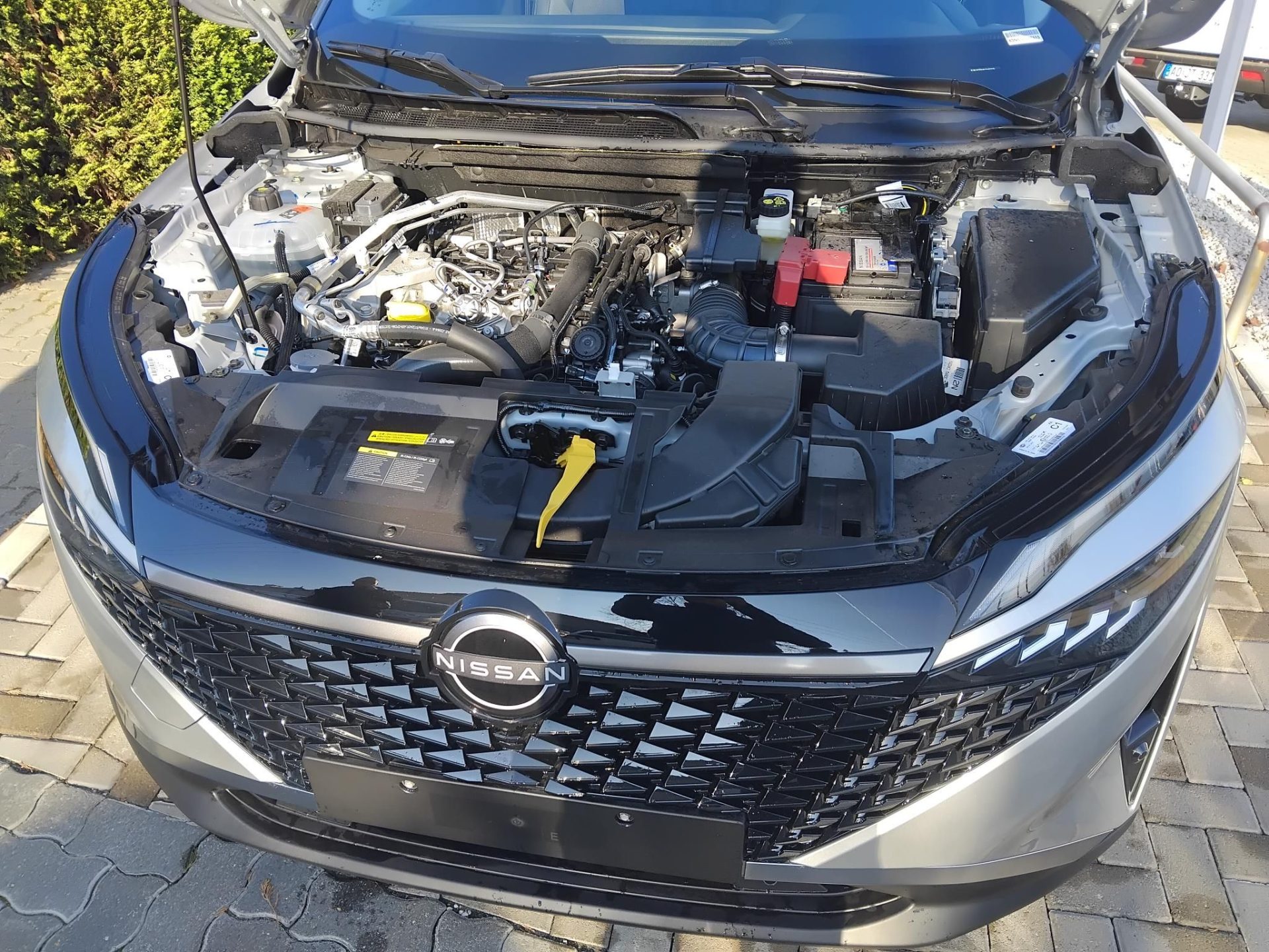 NISSAN QASHQAI 1.3 DIG-T Mild Hybrid N-Connecta MANUÁLIS VÁLTÓ+TÉLI CSOMAG+KÉSZLETRŐL!!!