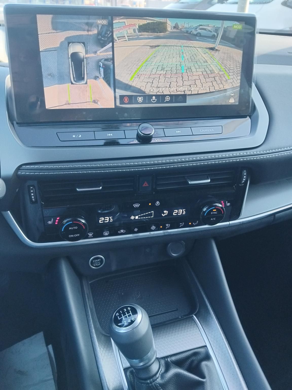 NISSAN QASHQAI 1.3 DIG-T Mild Hybrid N-Connecta MANUÁLIS VÁLTÓ+TÉLI CSOMAG+KÉSZLETRŐL!!!