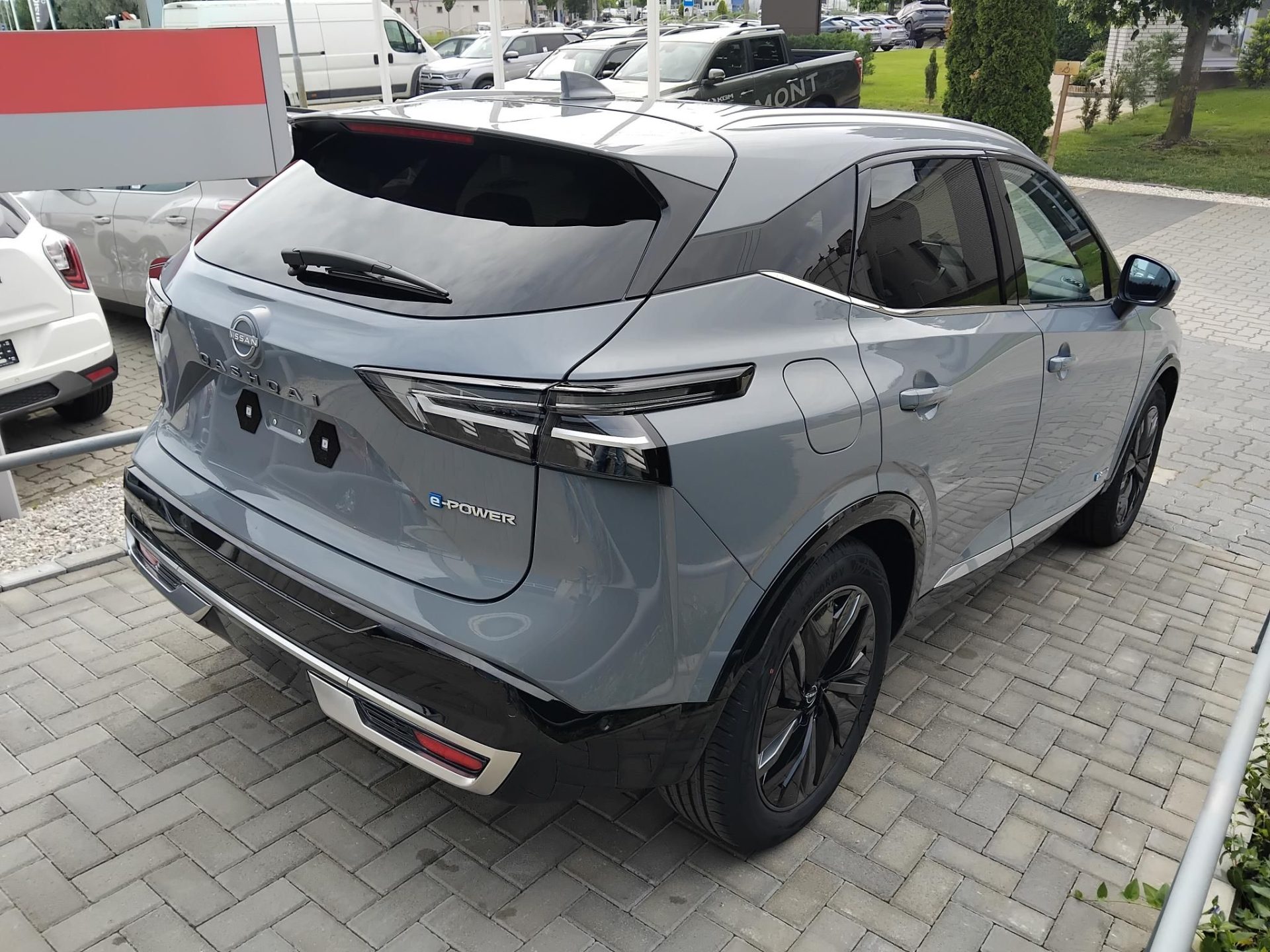 NISSAN QASHQAI 1.5 e-Power Tekna (Automata) MILLIÓS KEDVEZMÉNY!!! MAGASAN FELSZERELT KÜLÖNLEGES BELSŐ TÉR!