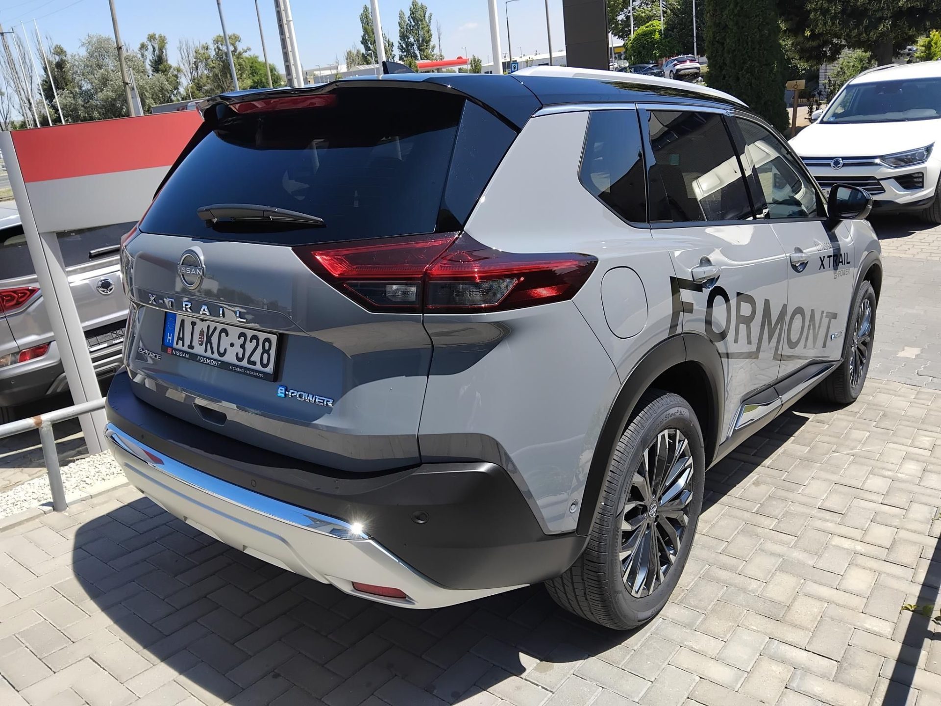 NISSAN X-TRAIL 1.5 e-Power e-4orce Tekna (Automata) !!!NAGY KEDVEZMÉNNYEL!!! BOSE-HIFI+BI-COLOR FÉNYEZÉS!