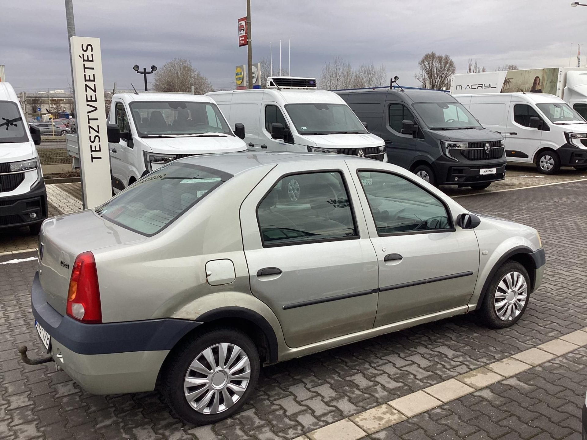DACIA LOGAN 1.4 Laureate