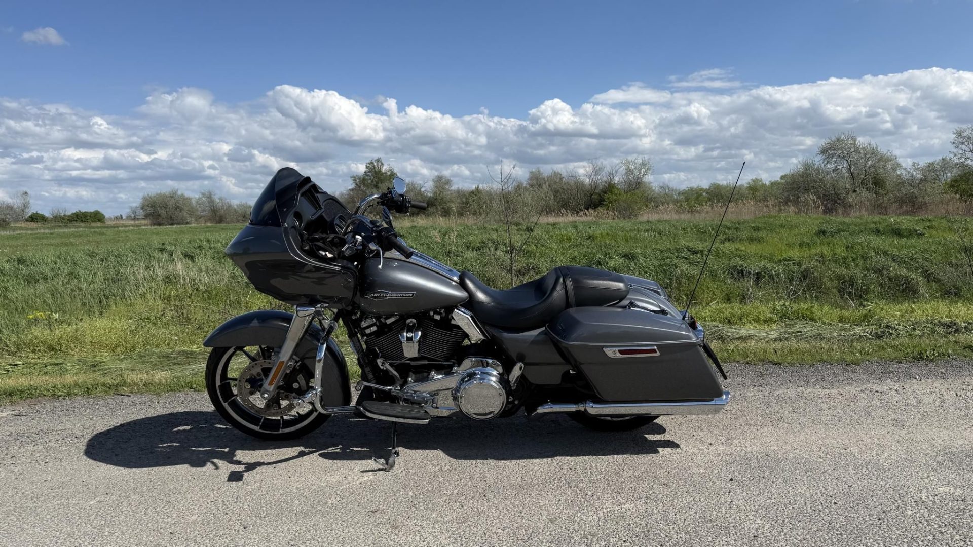 HARLEY-DAVIDSON ROAD GLIDE LIMITED FLTRX