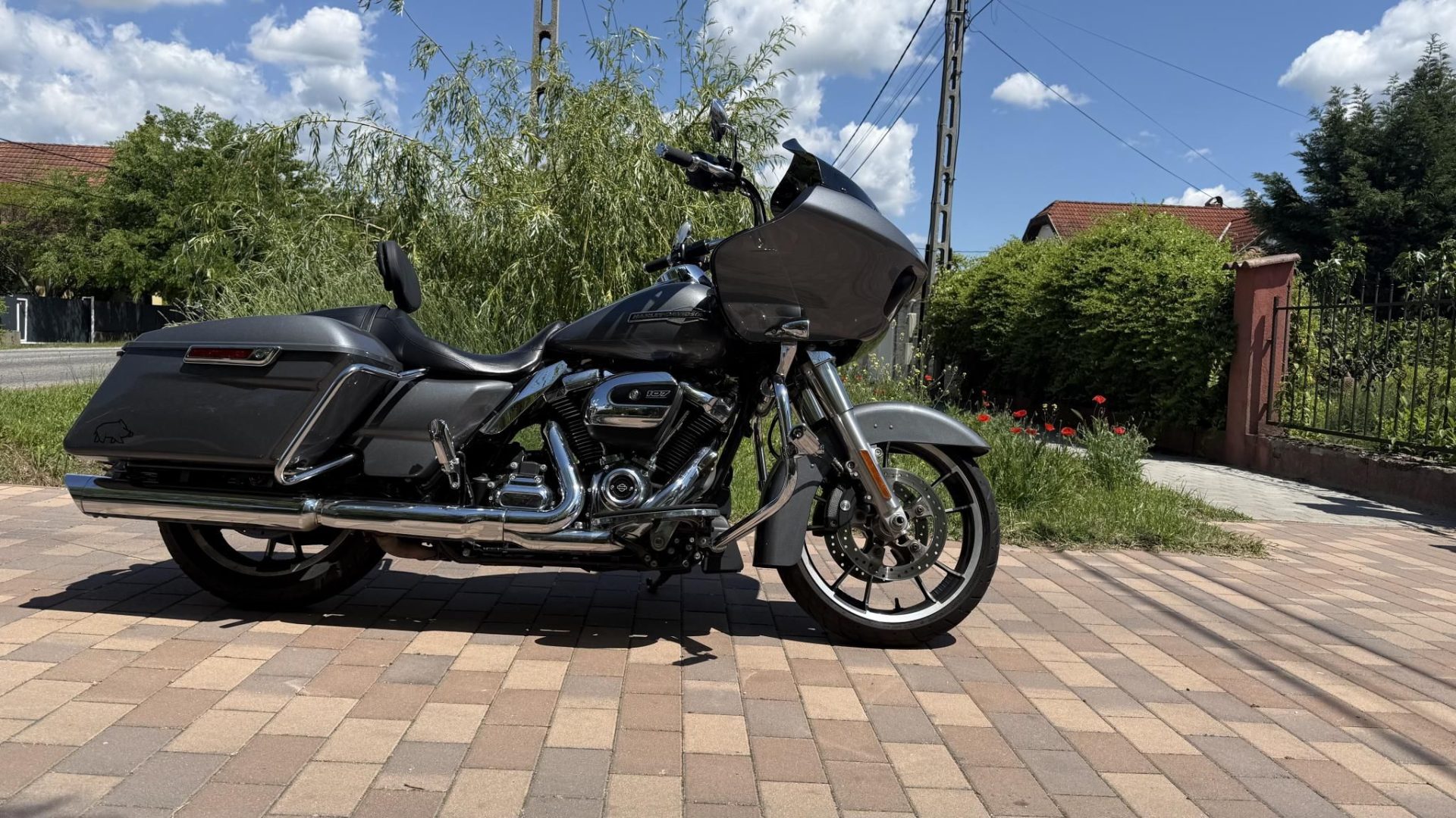 HARLEY-DAVIDSON ROAD GLIDE LIMITED FLTRX