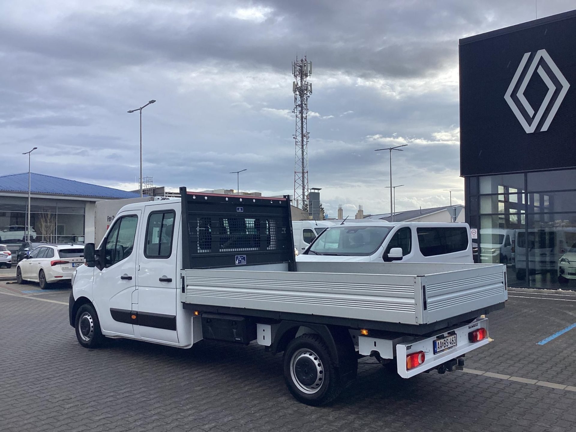 RENAULT MASTER 2.3 dCi 165 L3P3 3,5t Pack Comfort Mo.-i.1.tul. ! 124 e km !