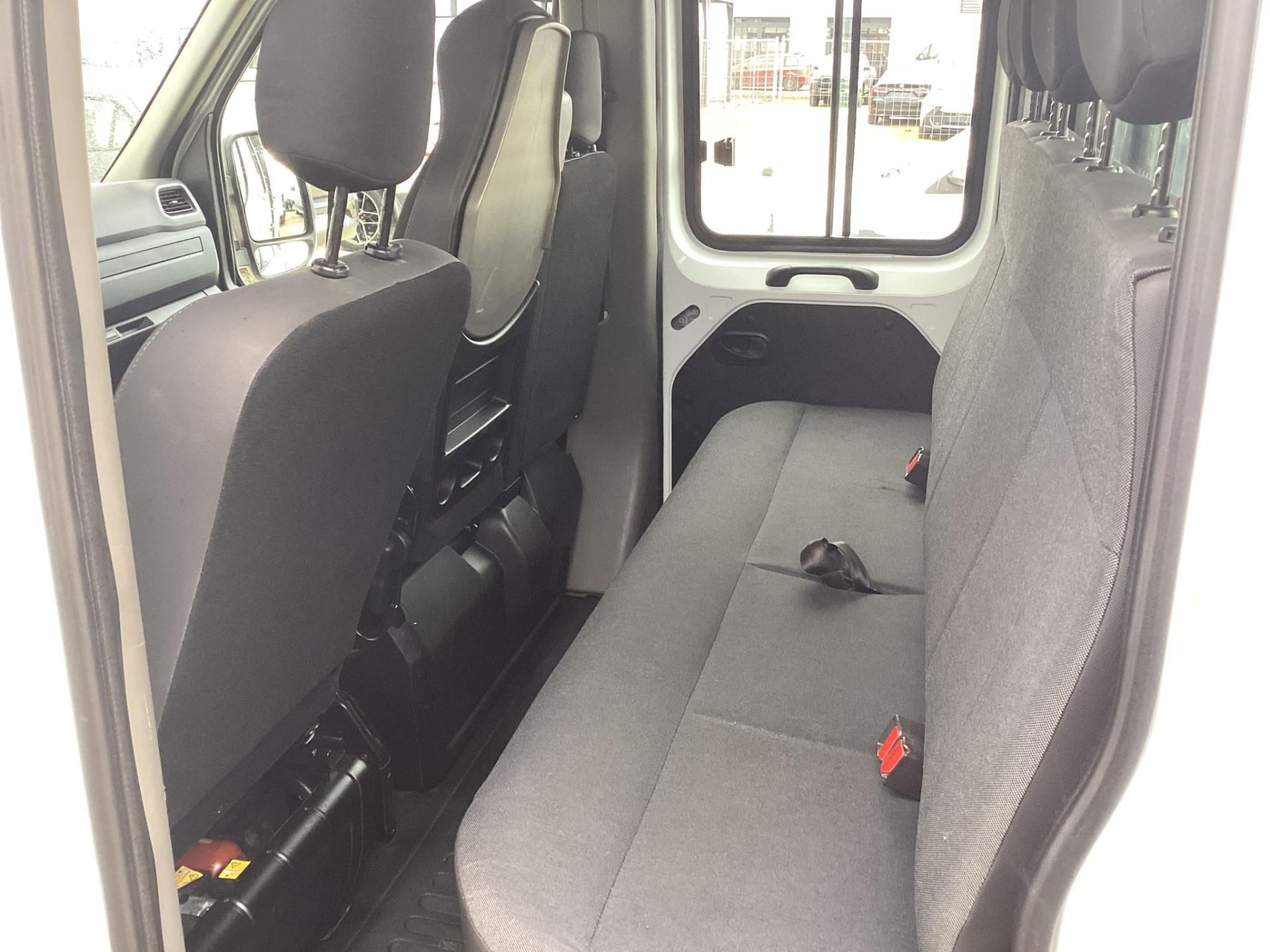 RENAULT MASTER 2.3 dCi 165 L3P3 3,5t Pack Comfort Mo.-i.1.tul. ! 124 e km !