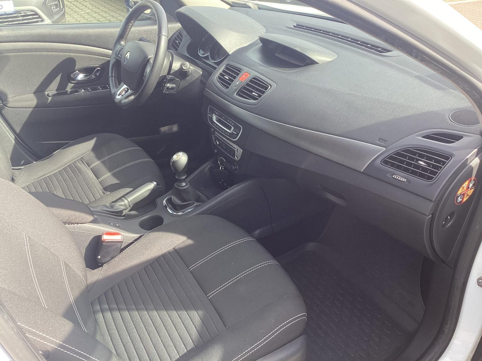 RENAULT FLUENCE 1.5 dCi Limited Mo.-i.még AD-BLUE nélkül !