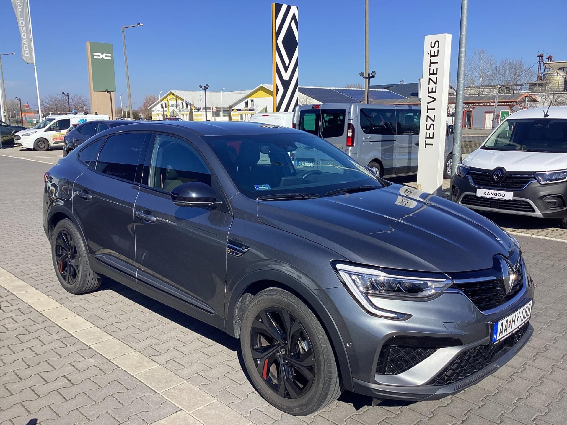 RENAULT ARKANA 1.6 E-Tech Hybrid R.S. Line Mo.-i.1.tul.! 43e km !