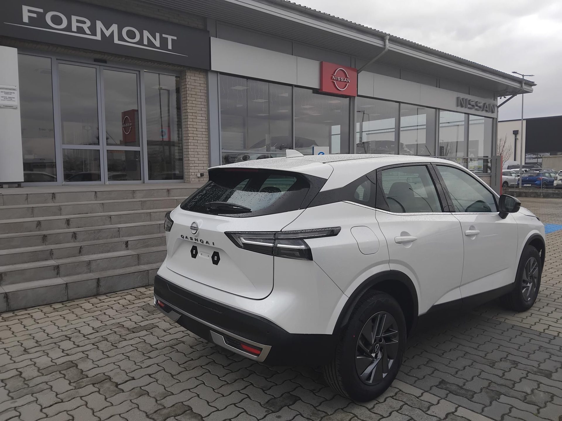 NISSAN QASHQAI 1.3 DIG-T Mild Hybrid Acenta KÉSZLETRŐL!!! NAGY KEDVEZMÉNNYEL!