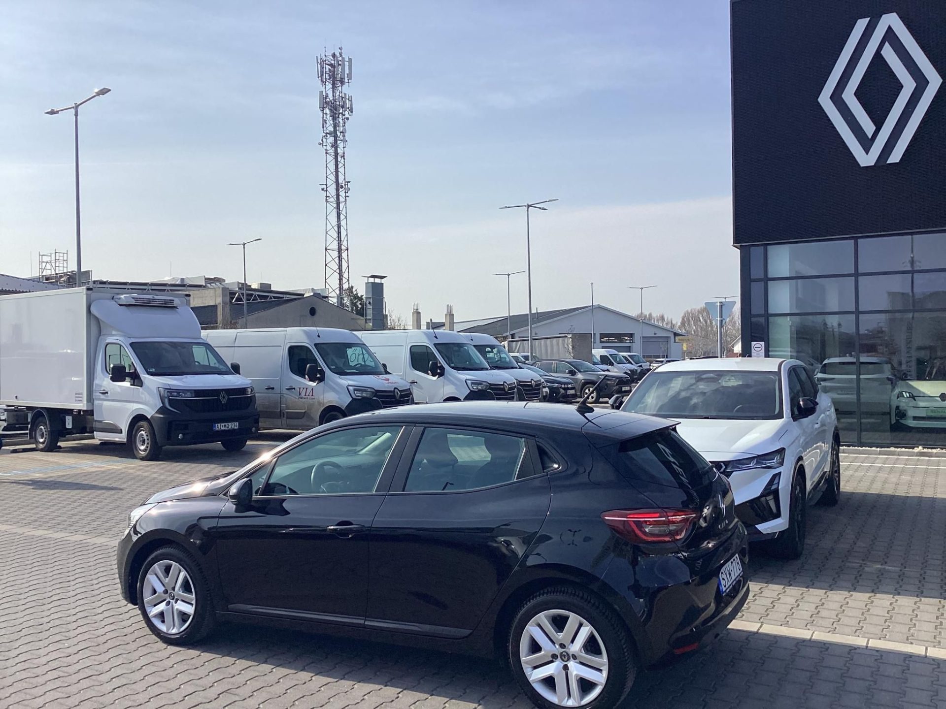 RENAULT CLIO 1.0 TCe Zen Mo.-i.78e km !