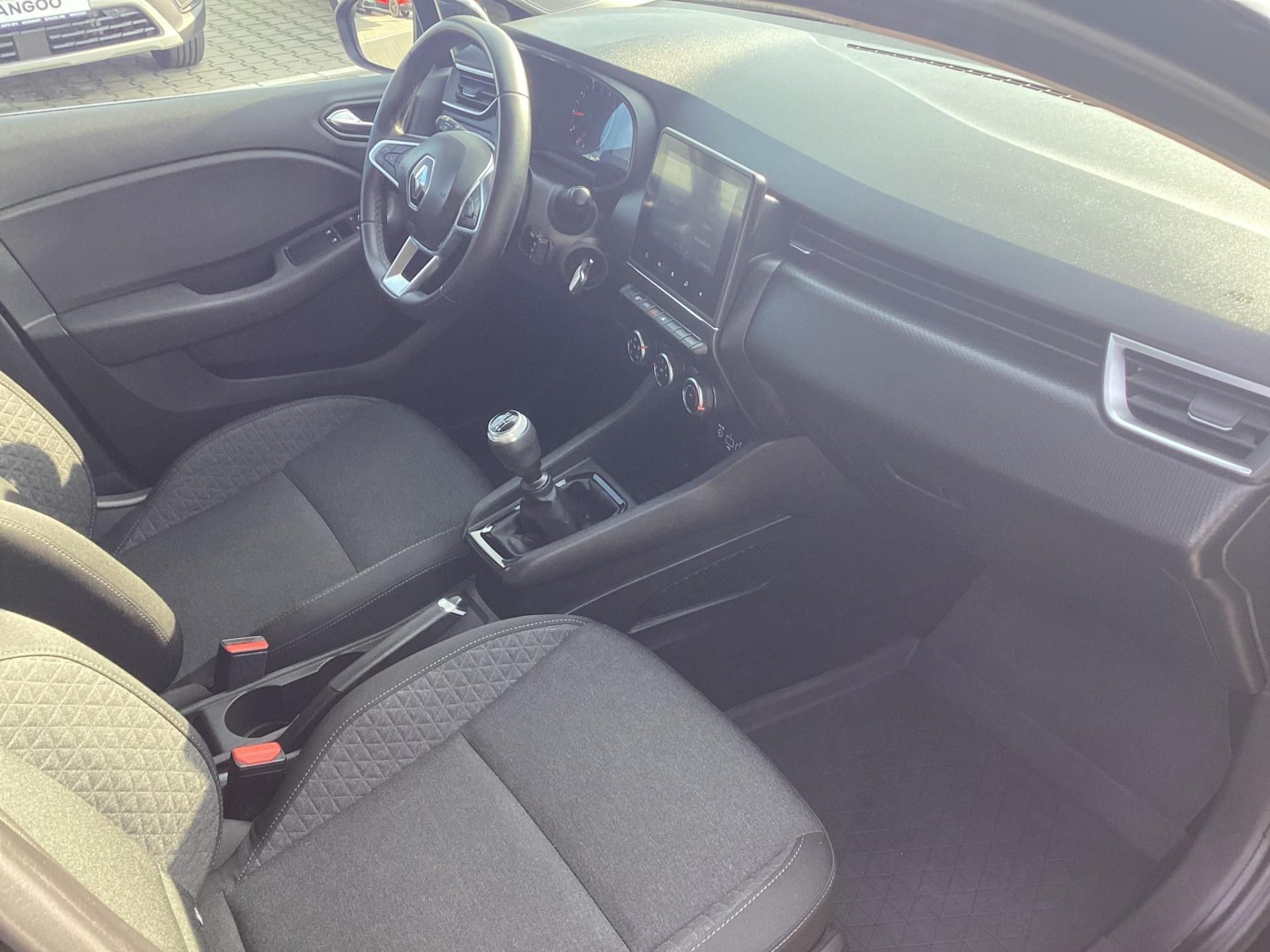 RENAULT CLIO 1.0 TCe Zen Mo.-i.78e km !