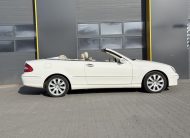 MERCEDES-BENZ CLK 350 Avantgarde (Automata) Cabrio