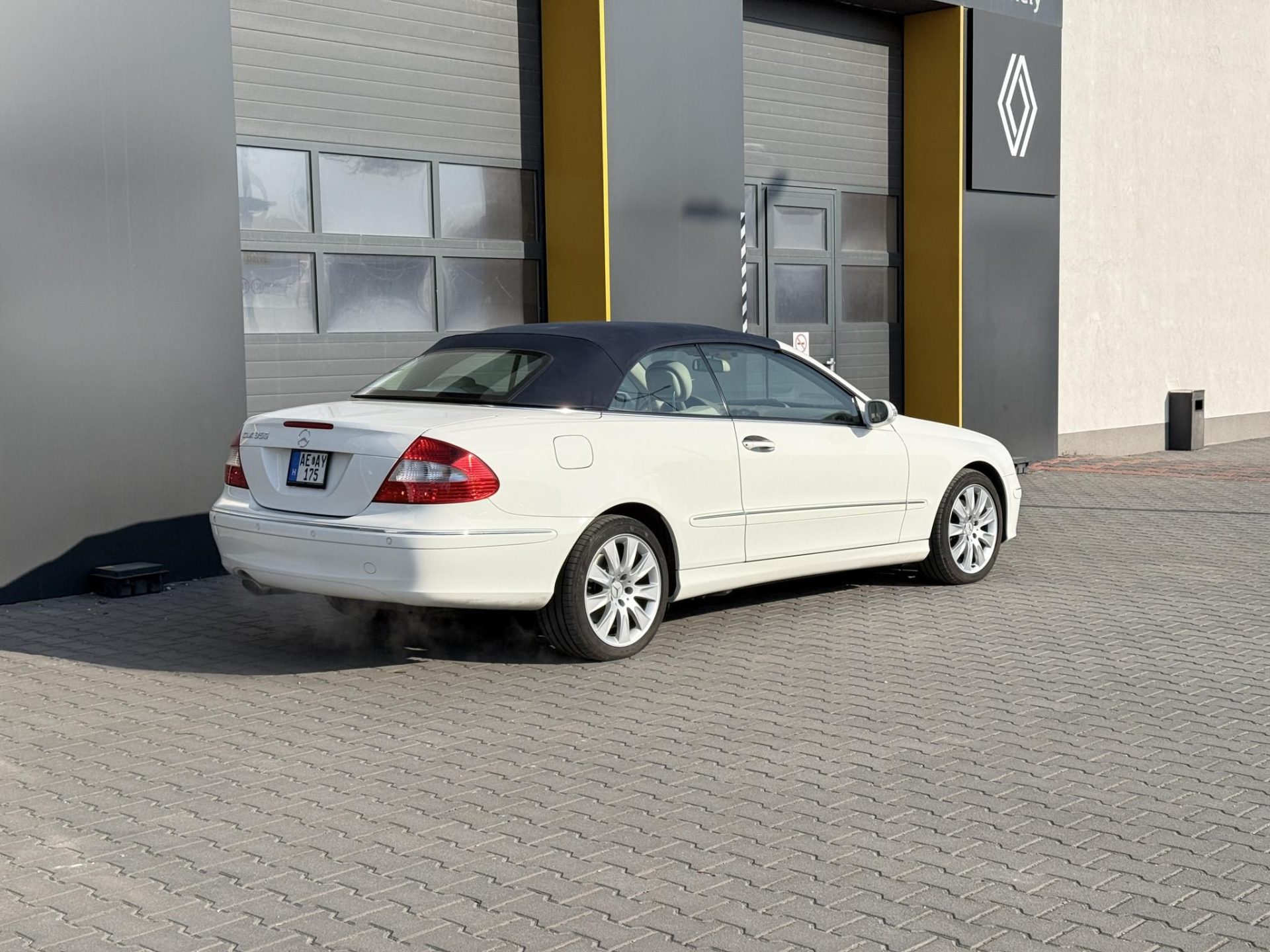 MERCEDES-BENZ CLK 350 Avantgarde (Automata) Cabrio