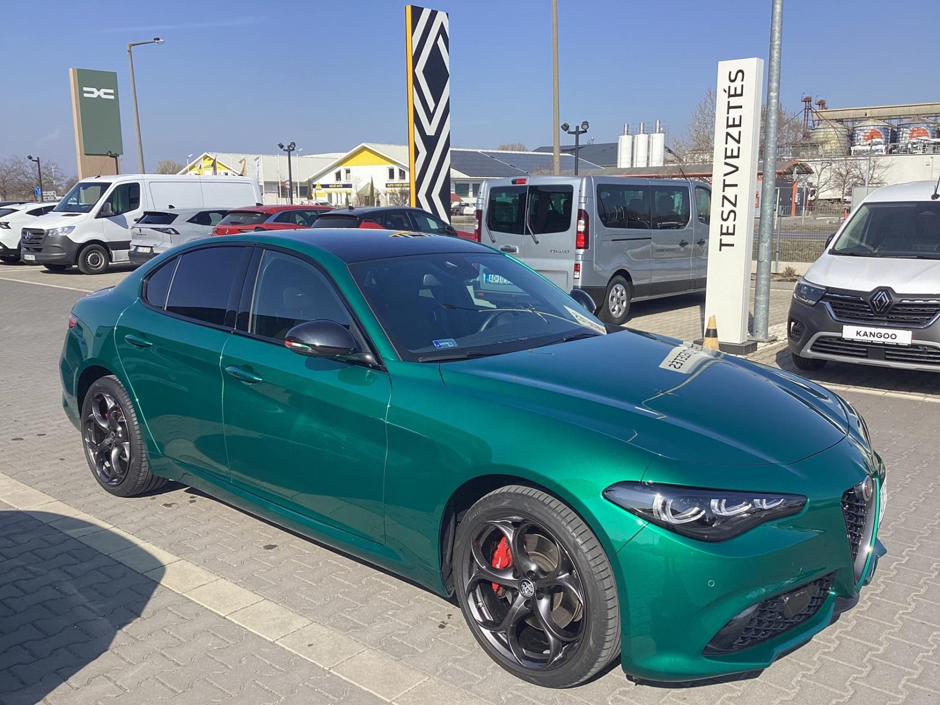 ALFA ROMEO GIULIA 2.0 MultiAir Tributo (Automata) GYÁRI GARANCIA 2029.07.v.200e km-ig ! ÁFÁS VÉTELÁR !