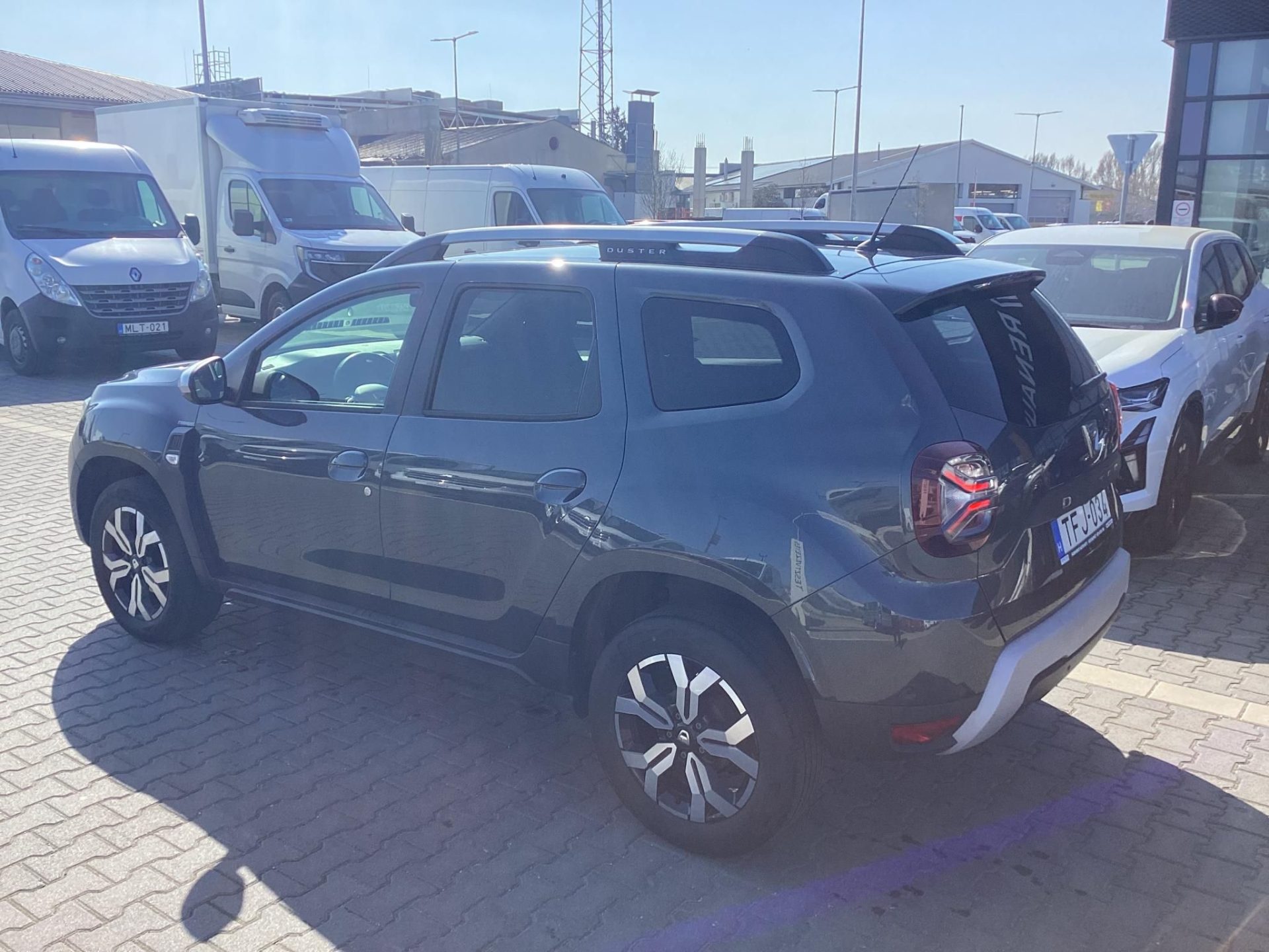 DACIA DUSTER 1.3 TCe Prestige Mo.-i.1.tul.GYÁRI GARANCIA 2027.04.hó v.100e km-ig !LED/NAVI/KAMERA/ÜLÉSFŰTÉS
