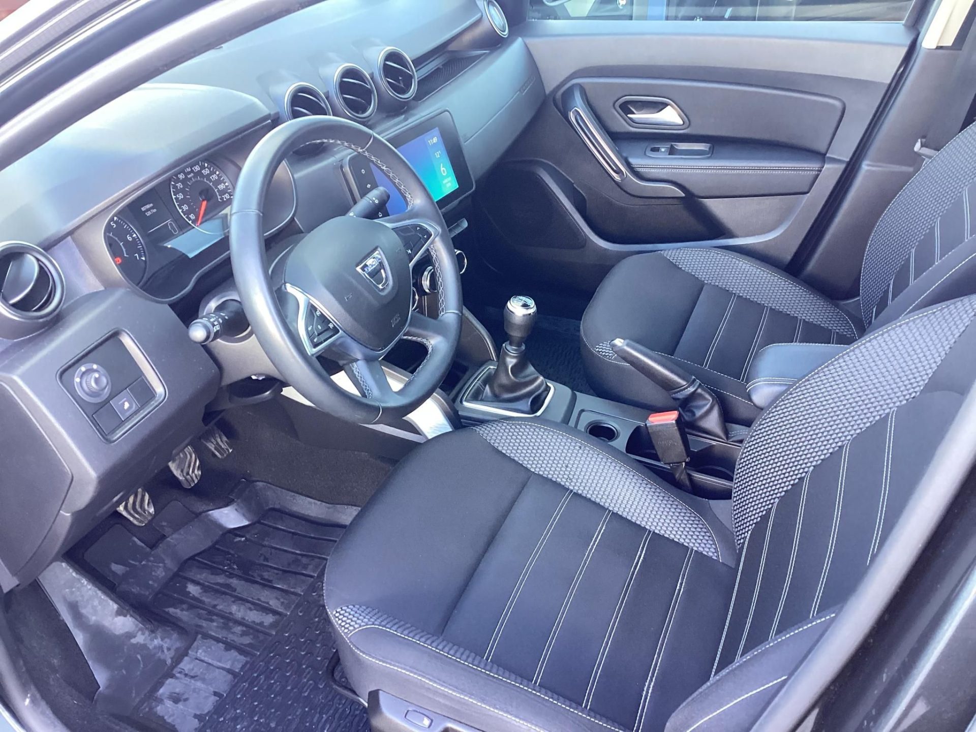 DACIA DUSTER 1.3 TCe Prestige Mo.-i.1.tul.GYÁRI GARANCIA 2027.04.hó v.100e km-ig !LED/NAVI/KAMERA/ÜLÉSFŰTÉS