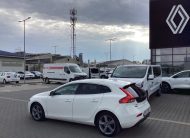VOLVO V40 2.0 D [D4] Momentum PANORÁMATETŐ/BŐR/TOLATÓKAMERA/NAVI/FŰTHETŐ ÜLÉSEK