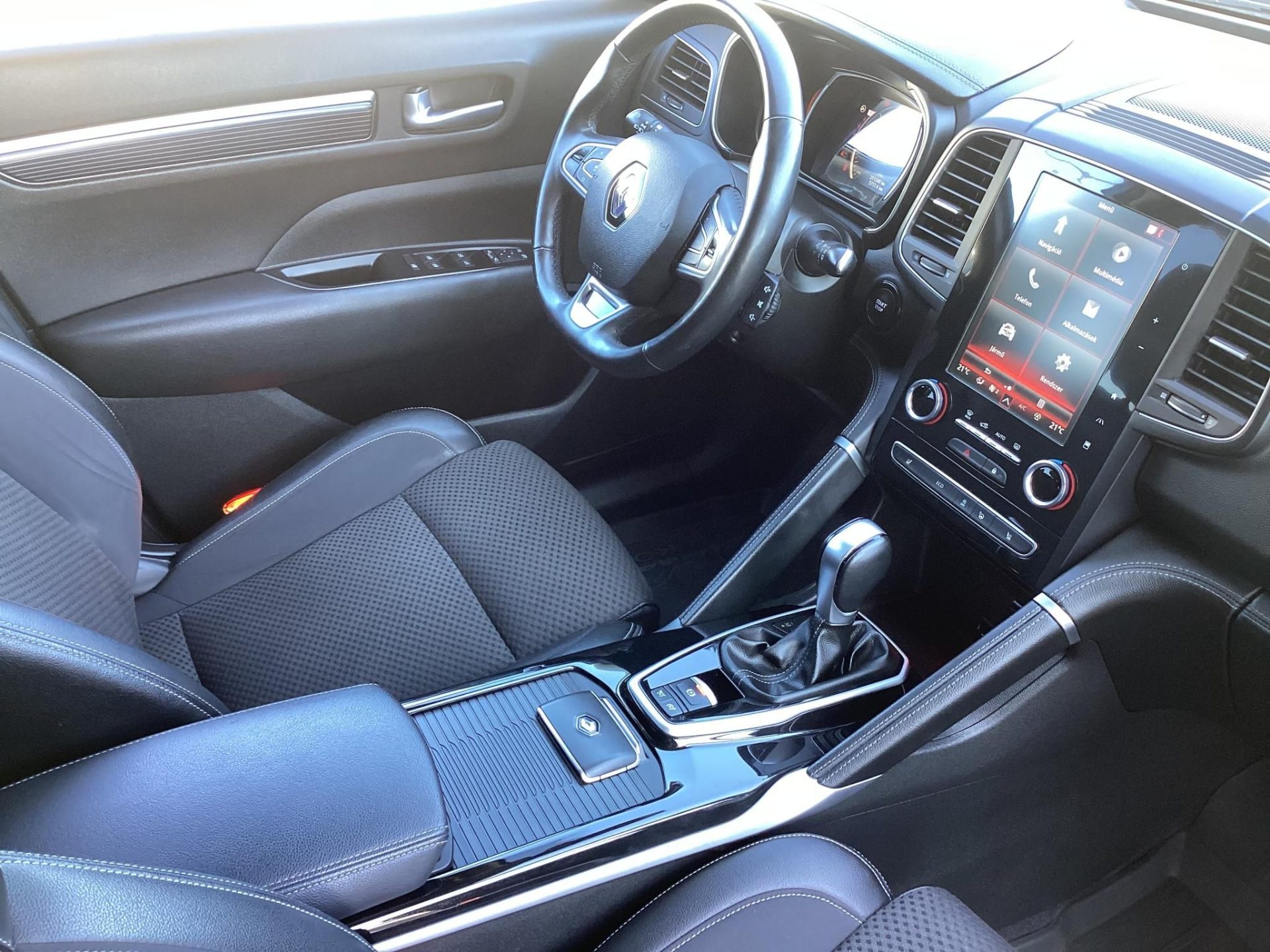 RENAULT KOLEOS 2.0 Blue dCi Intens X-Tronic 4WD DFULL Mo.-i.1.tul.LED/NAVI/KAMERA/EL.CSOM.AJTÓ/ÜLÉS-KORMÁNYFŰTÉS