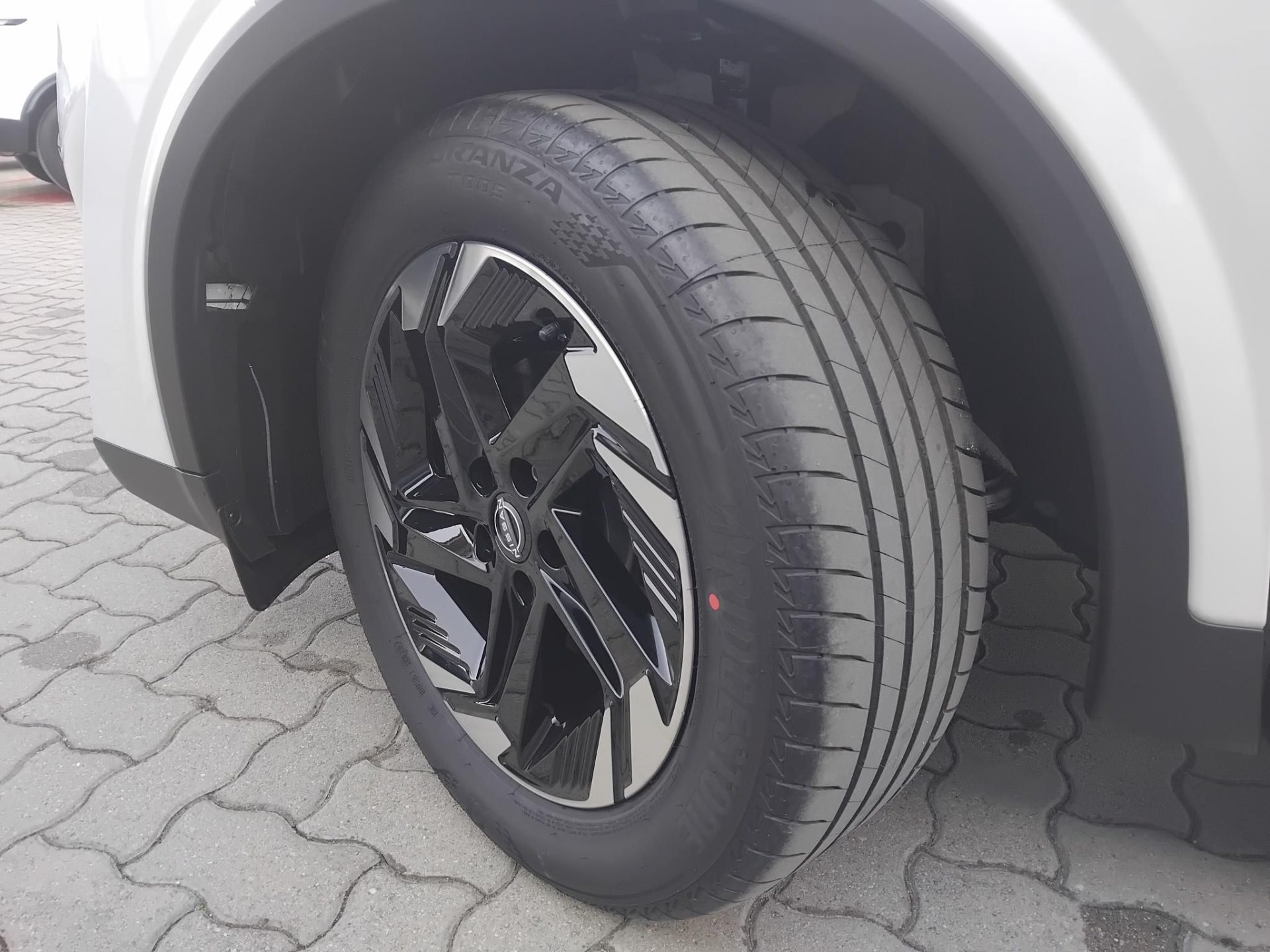 NISSAN QASHQAI 1.3 DIG-T Mild Hybrid N-Connecta EXTRA EGYEDI KEDVEZMÉNNYEL! MANUÁLIS VÁLTÓ+BI-COLOR ÉS TÉLI CSOMAG!