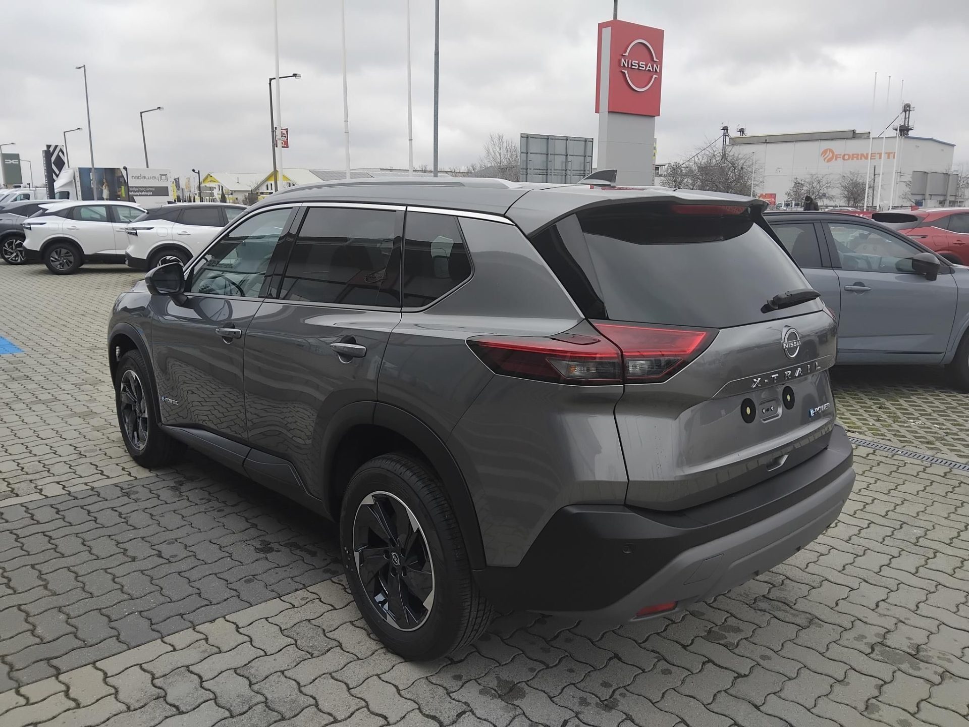 NISSAN X-TRAIL 1.5 e-Power N-Connecta (Automata) EXTRA EGYEDI KEDVEZMÉNNYEL+KÉSZLETRŐL+KOMFORT CSOMAGGAL!