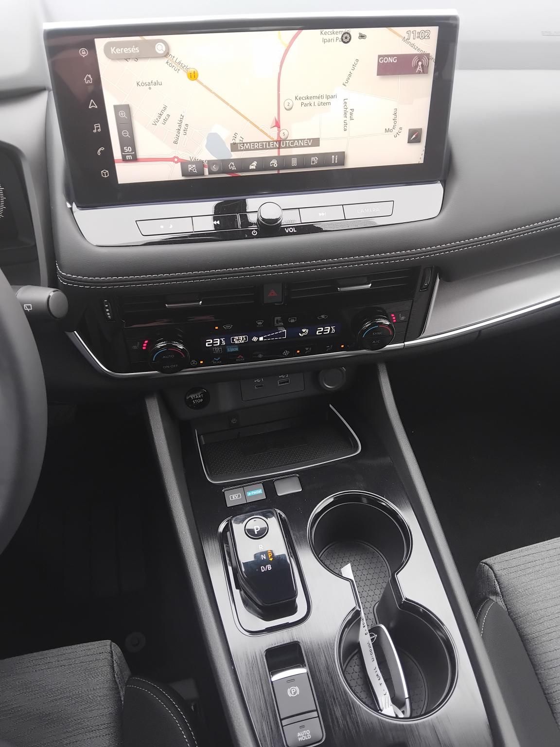 NISSAN X-TRAIL 1.5 e-Power N-Connecta (Automata) EXTRA EGYEDI KEDVEZMÉNNYEL+KÉSZLETRŐL+KOMFORT CSOMAGGAL!