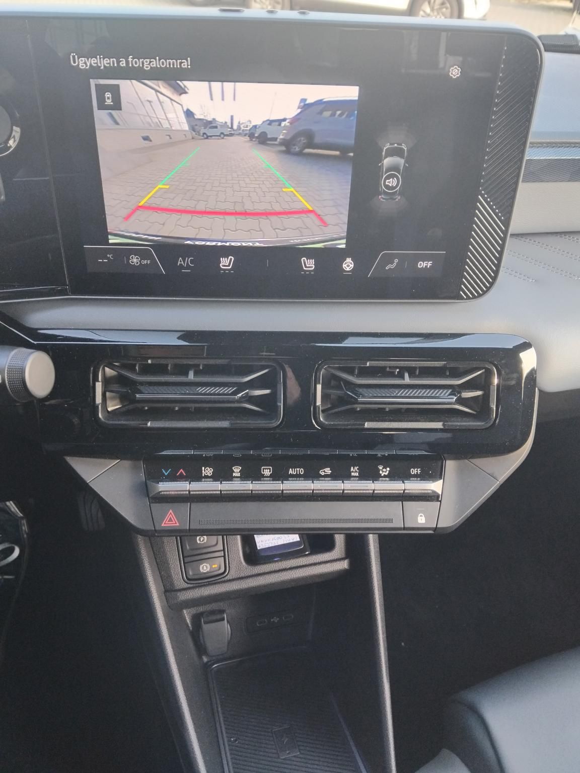 NISSAN MICRA 52 kWh Evolve ÚJ NISSAN MICRA MEGTEKINTHETŐ!