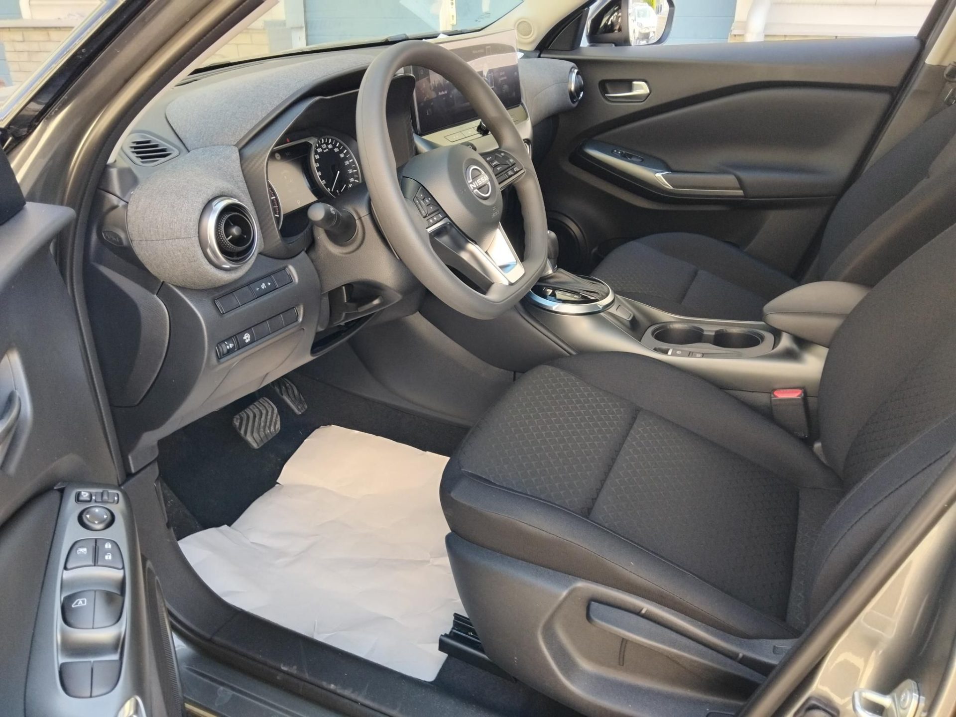 NISSAN JUKE 1.0 DIG-T Acenta DCT AUTOMATA NAGY KEDVEZMÉNNYEL!!!