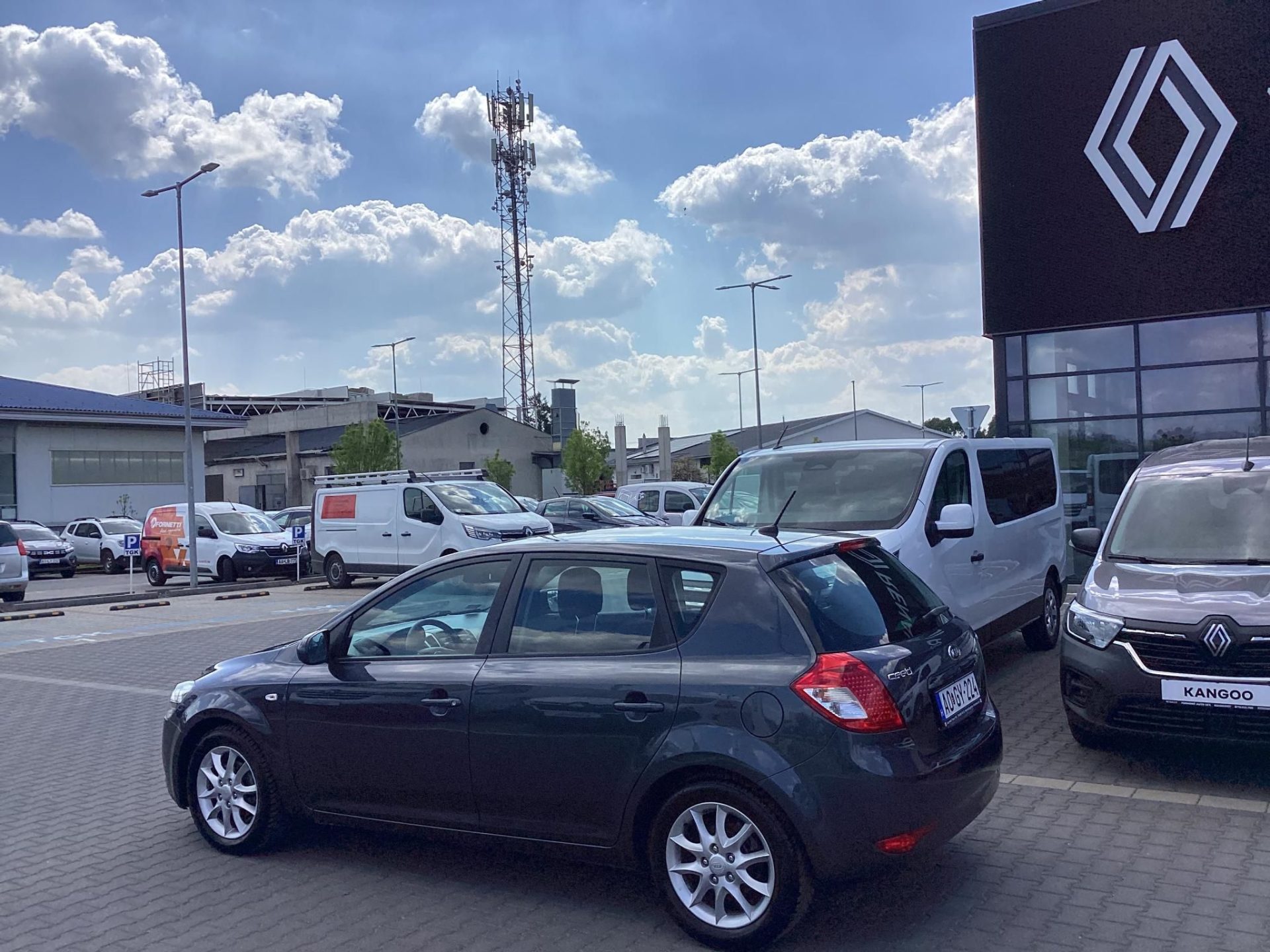 KIA CEE’D 1.6CRDI Style 6.seb