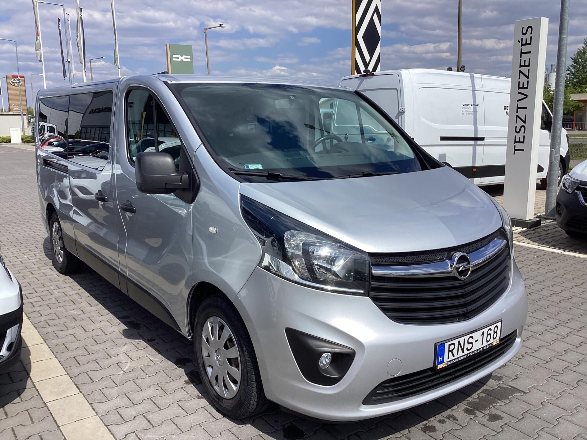 OPEL VIVARO 1.6 CDTI L2H1 2.9t Euro 6 Mo.-i.2.tul.! 182ekm !!