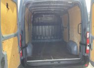 RENAULT MASTER 2.3 dCi 180 L1H1 3,5t Pack Comfort (Automata) Mo.-i ! 108e km !! AUT.VÁLTÓ !