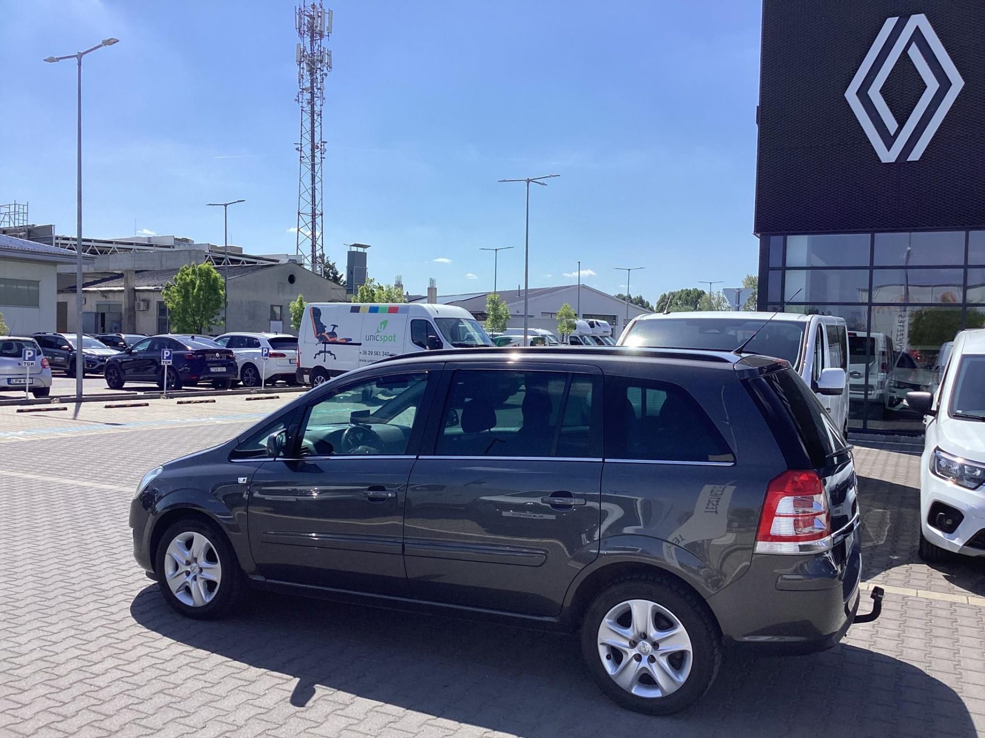 OPEL ZAFIRA B 1.6 Enjoy
