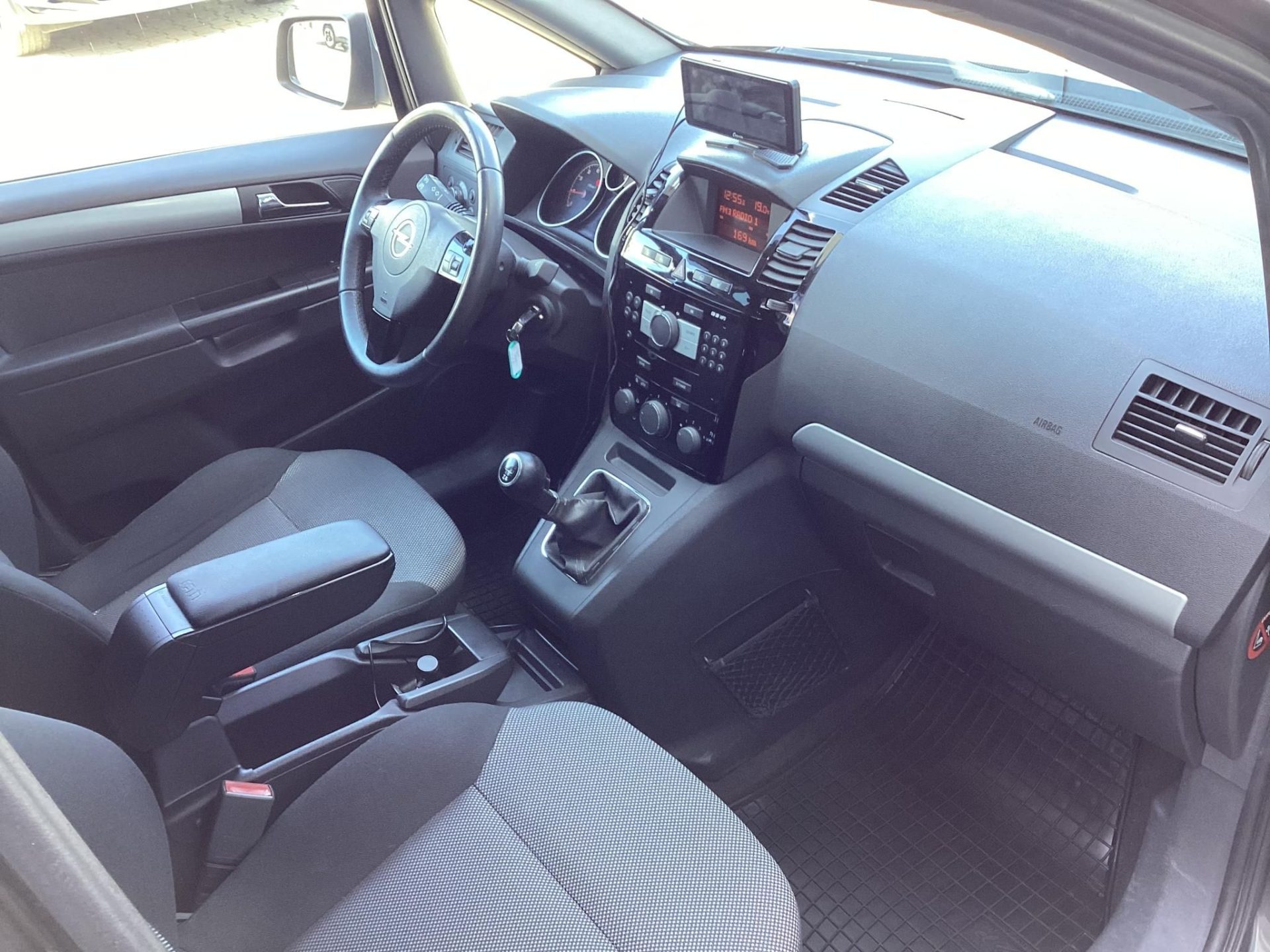 OPEL ZAFIRA B 1.6 Enjoy