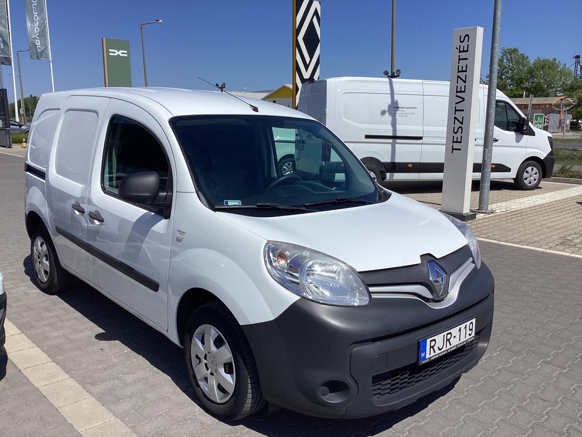 RENAULT KANGOO Express 1.5 dCi Pack Comfort Start&Stop Euro6 Mo.-i.1.tul. ! 3 SZEMÉLYES !