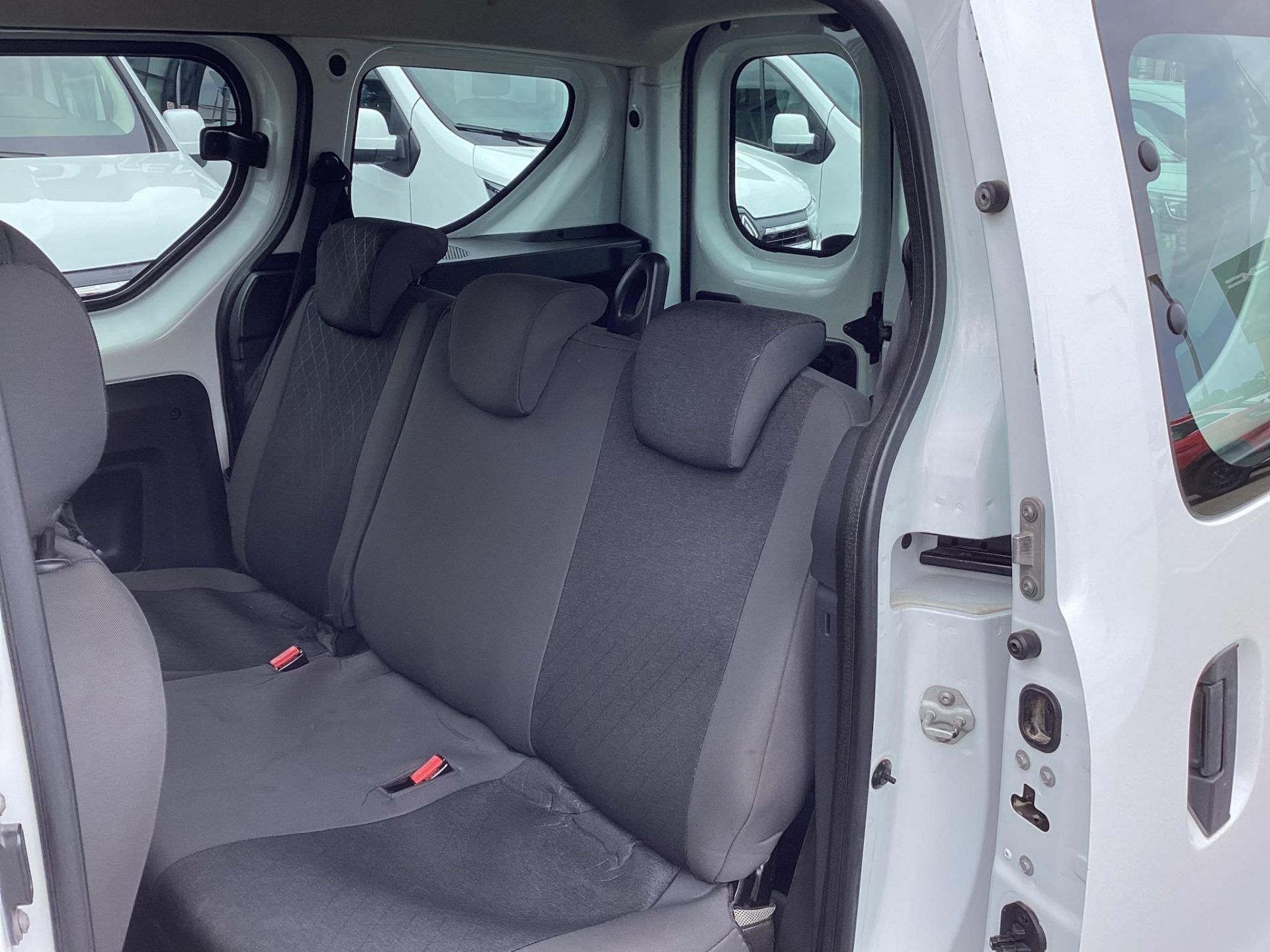 DACIA DOKKER 1.5 dCi Stepway Mo.-i / GYÁRI NAVIGÁCIÓ/DUPLA TOLÓAJTÓ !