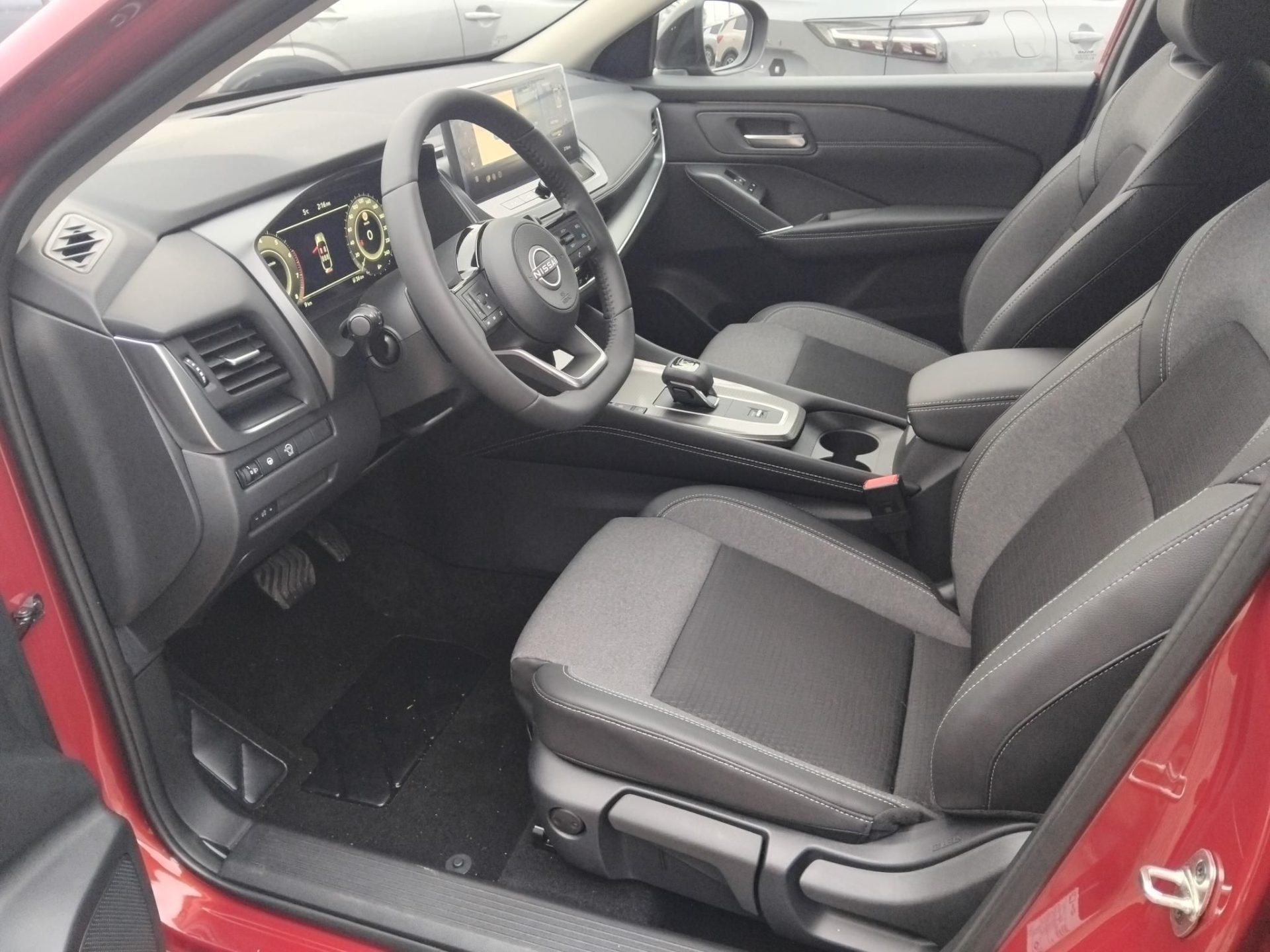 NISSAN QASHQAI 1.3 DIG-T Mild Hybrid N-Connecta X-Tronic NAGY KEDVEZMÉNY! 360 FOKOS KAMERA+NAPLEMENTE VÖRÖS!