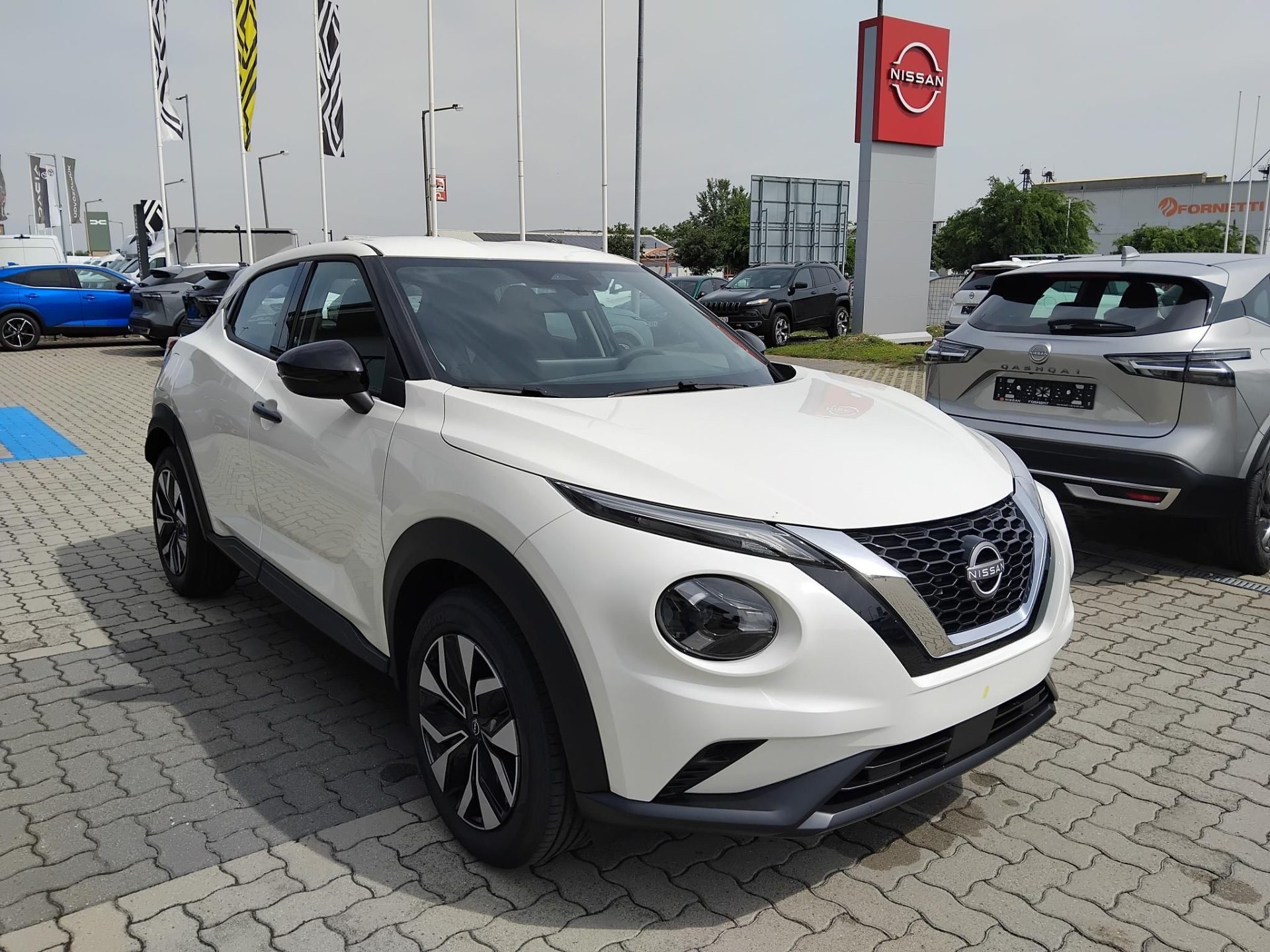 NISSAN JUKE 1.0 DIG-T Acenta DCT AUTOMATA NAGY KEDVEZMÉNNYEL!!!