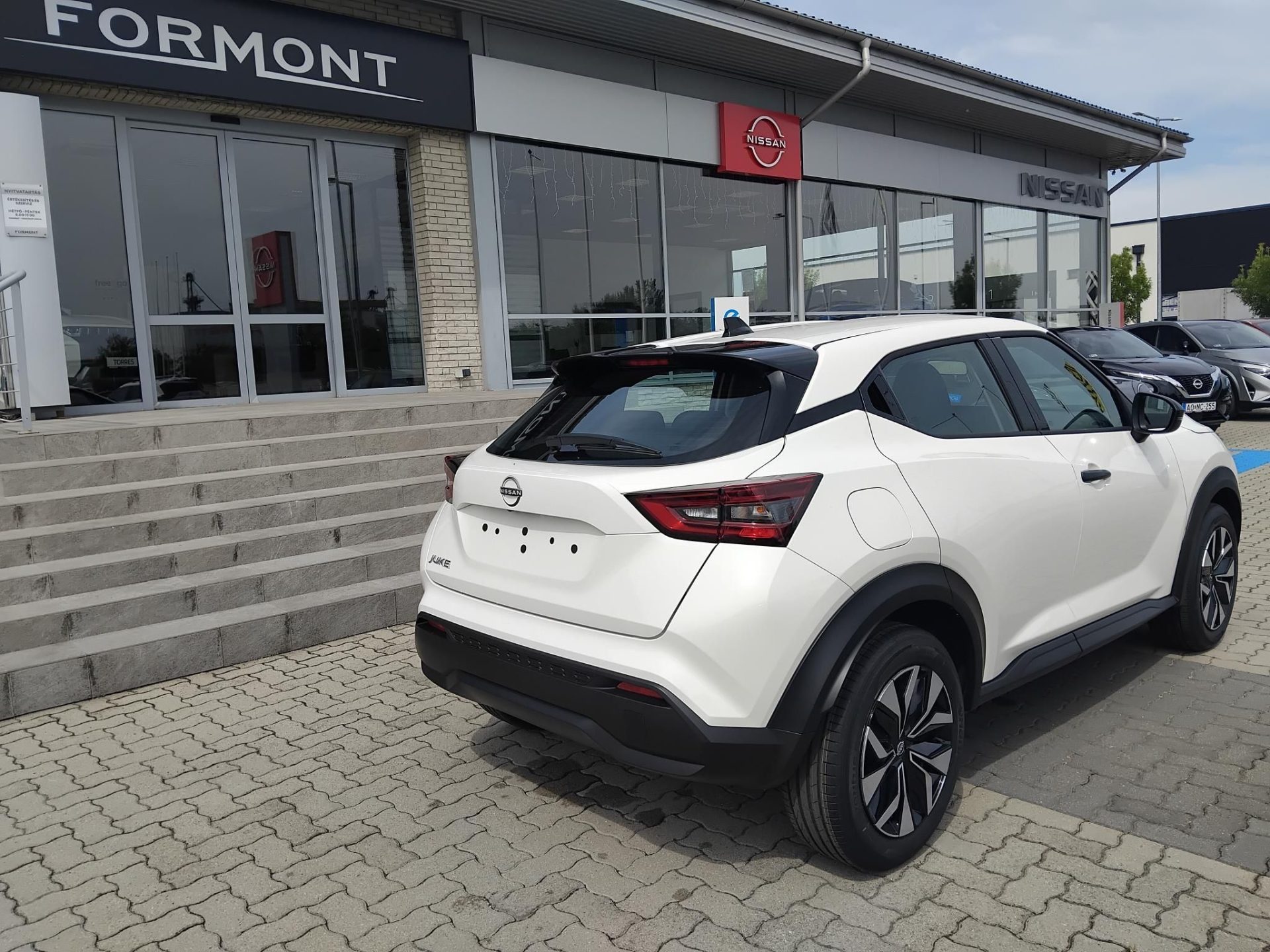 NISSAN JUKE 1.0 DIG-T Acenta DCT AUTOMATA NAGY KEDVEZMÉNNYEL!!!