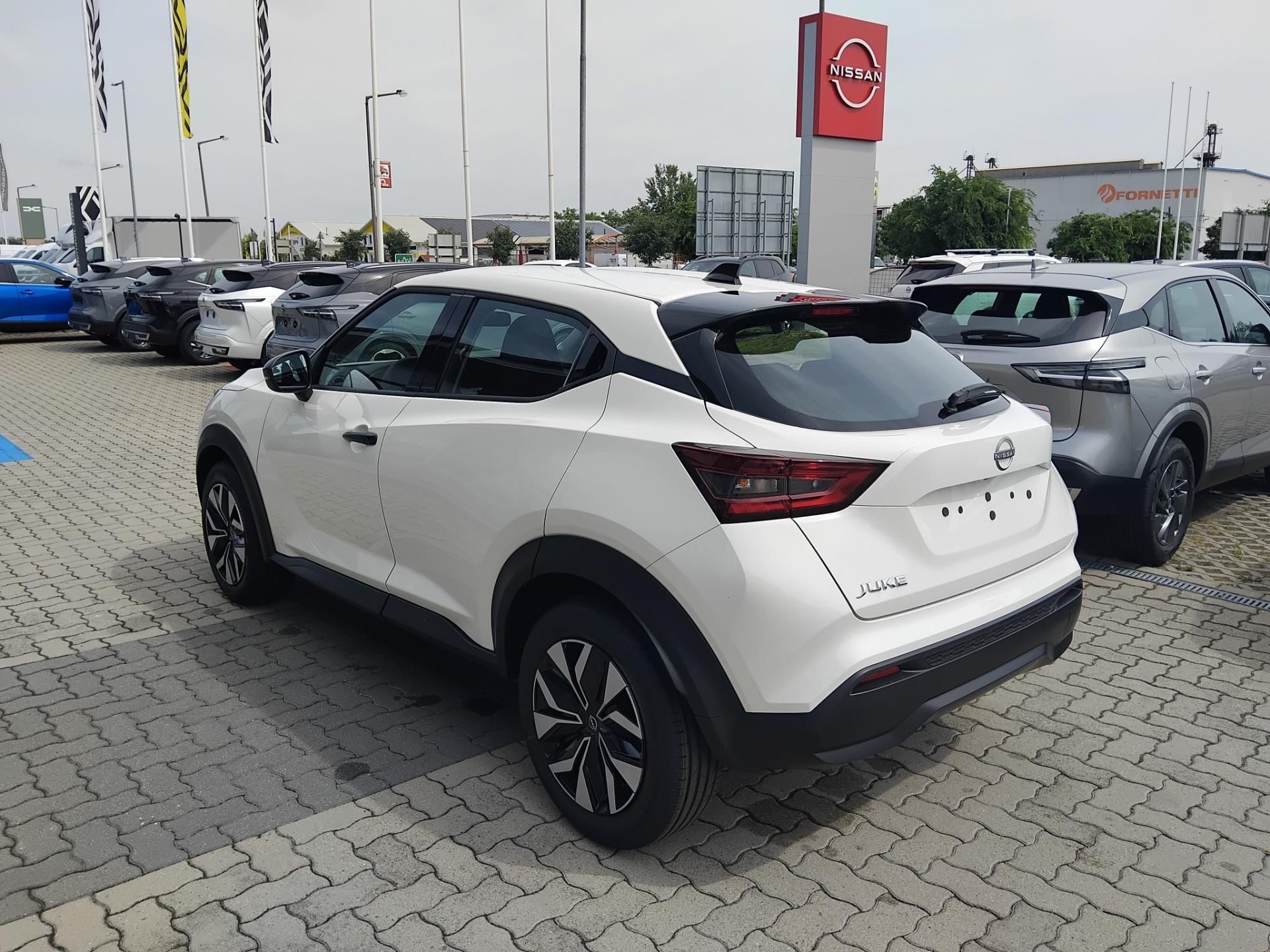 NISSAN JUKE 1.0 DIG-T Acenta DCT AUTOMATA NAGY KEDVEZMÉNNYEL!!!