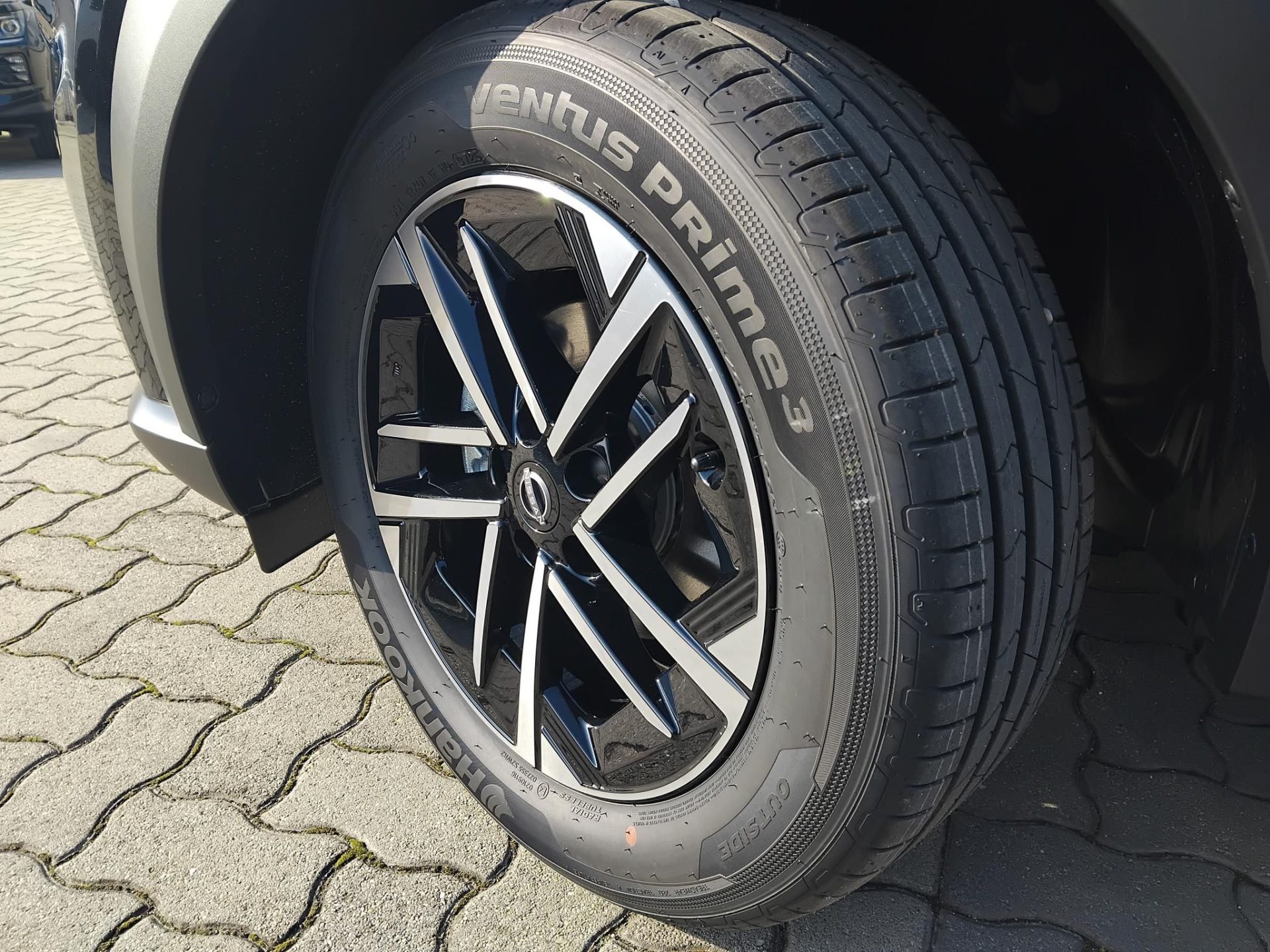 NISSAN JUKE 1.0 DIG-T N-Connecta NAVI+MAN. VÁLTÓ+TÉLI CSOMAG+KÉSZLETRŐL!!!