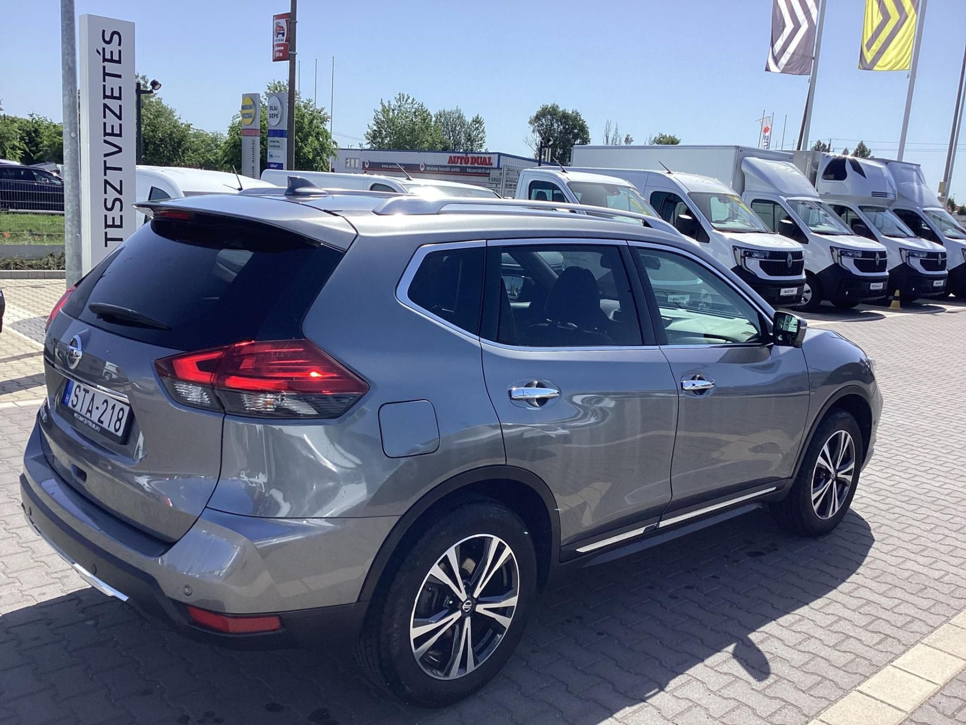 NISSAN X-TRAIL 1.3 DIG-T Tekna DCT Mo.-i.1.tul.!79e km! NAVI/360 fokos KAMERA/PANORÁMA/BOSE/BŐR/4xÜLÉSFŰTÉS/KEYLESS