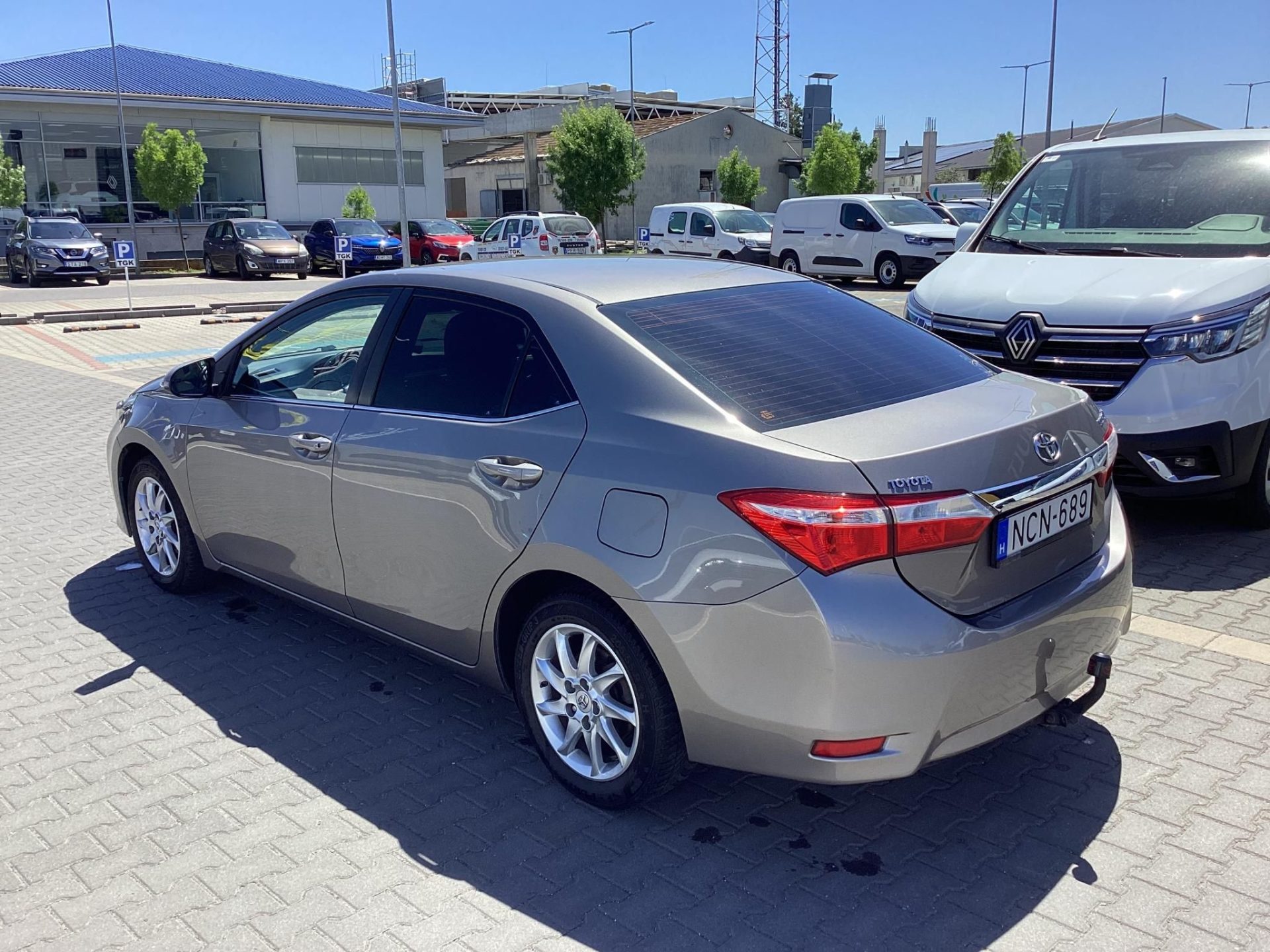 TOYOTA COROLLA Sedan 1.6 Active Comfort
