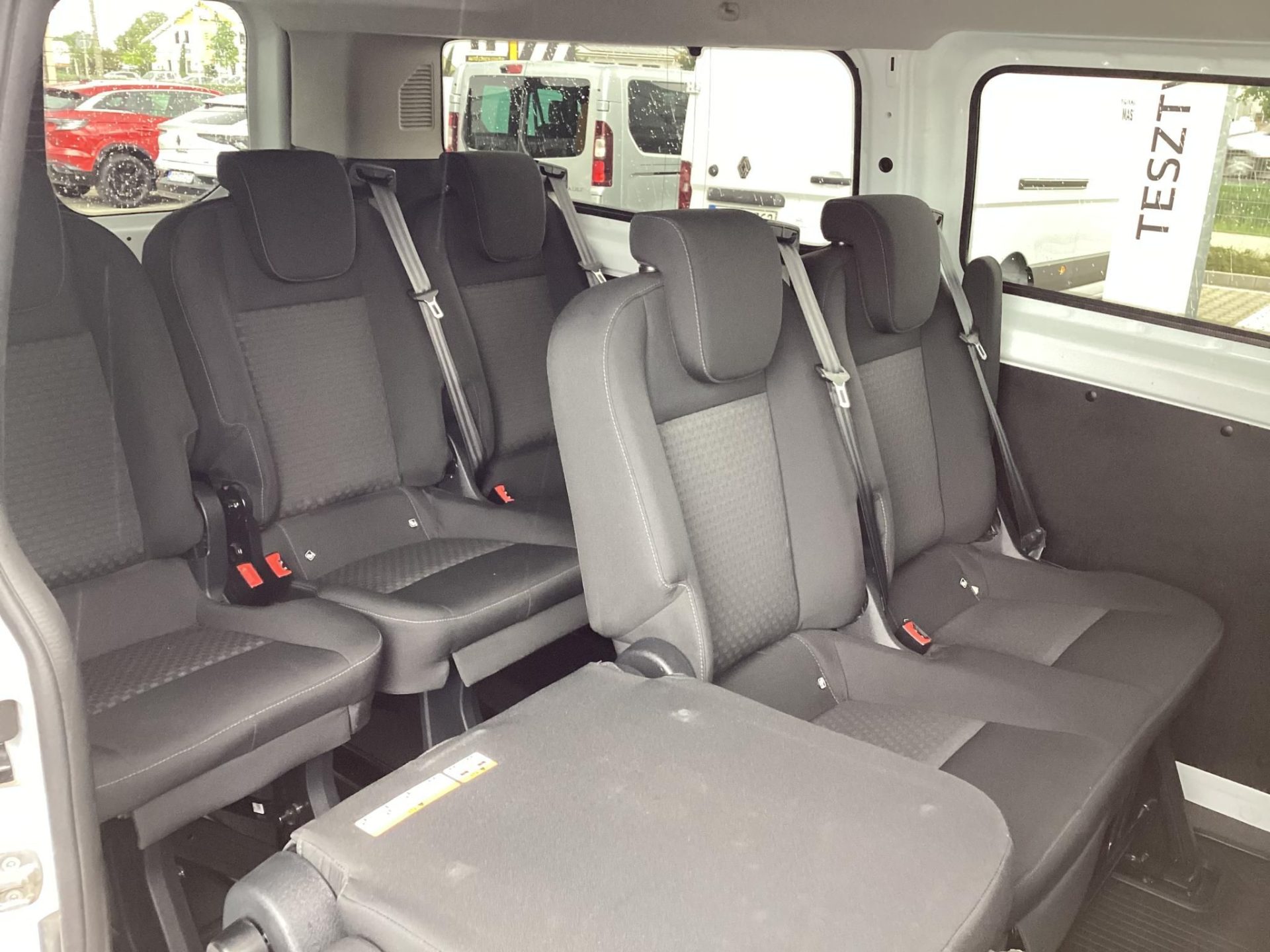 FORD TRANSIT Tourneo Custom 2.0 TDCi 320 L2H1 Trend mHEV (9 személyes ) GYÁRI GARANCIA 2028.03. v. 200e km -ig ! Mo.-i. 1.tul. !