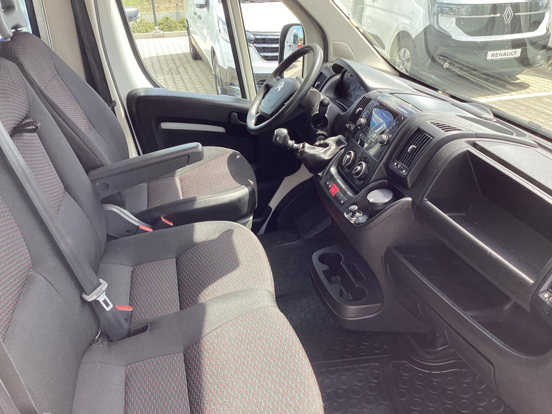 CITROEN JUMPER 2.2 BlueHDI 35 Heavy L3 Club Mo.-i.1.tul. ! 3T-s HOROG. 3.5m-s PLATÓ !